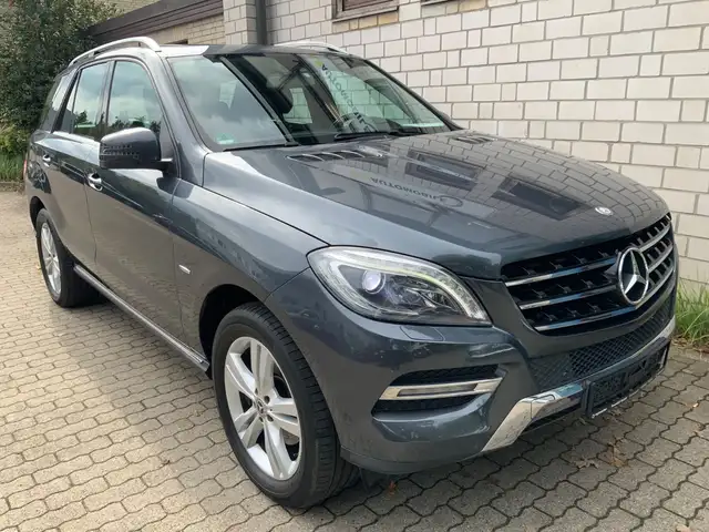Mercedes-Benz ML 350 CDI BlueTec 4Matic Xen/AHK/SD/MB-Heft