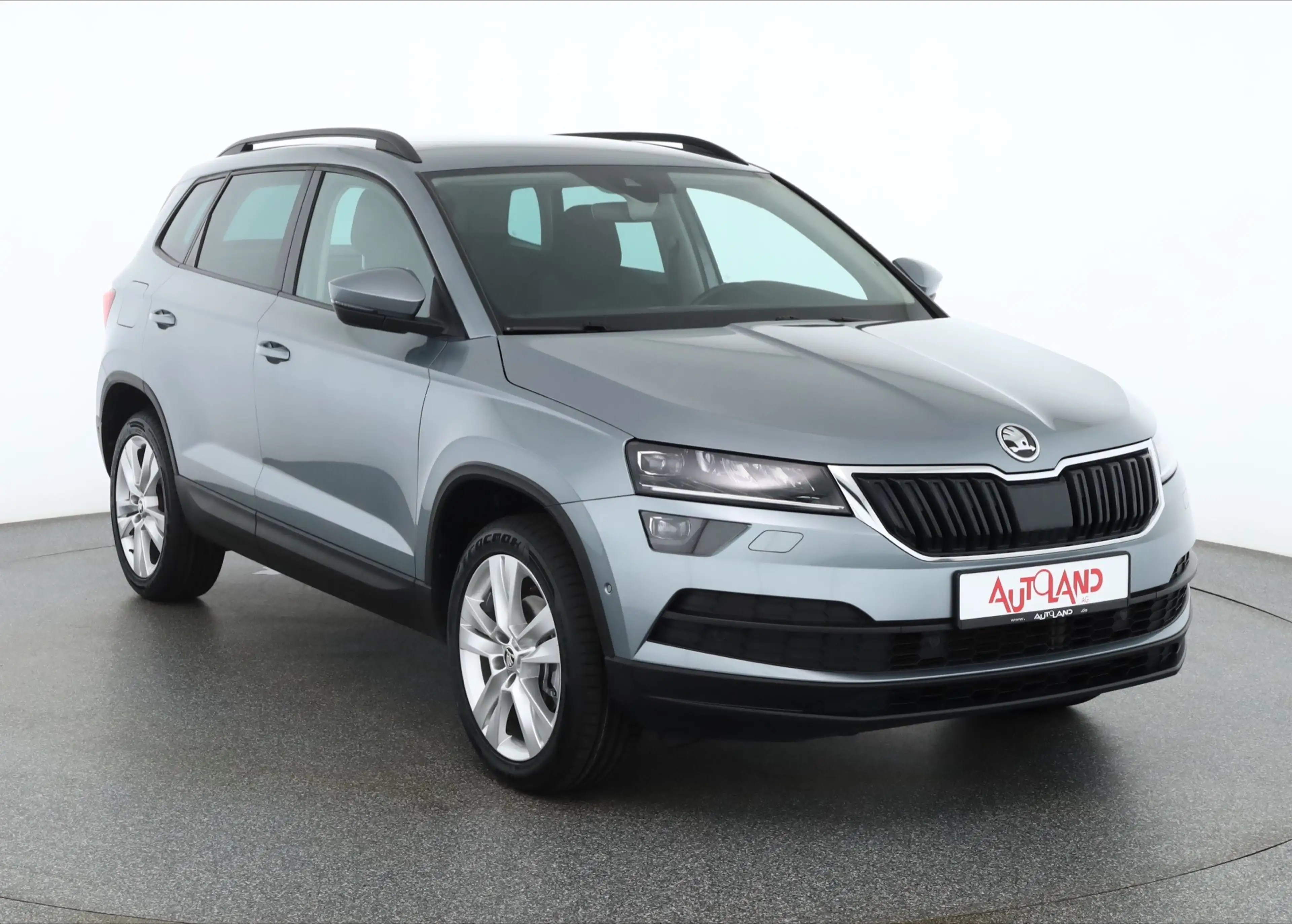 Skoda Karoq 1.5 TSI DSG Style LED Virtual Cockpit AHK — photo 7