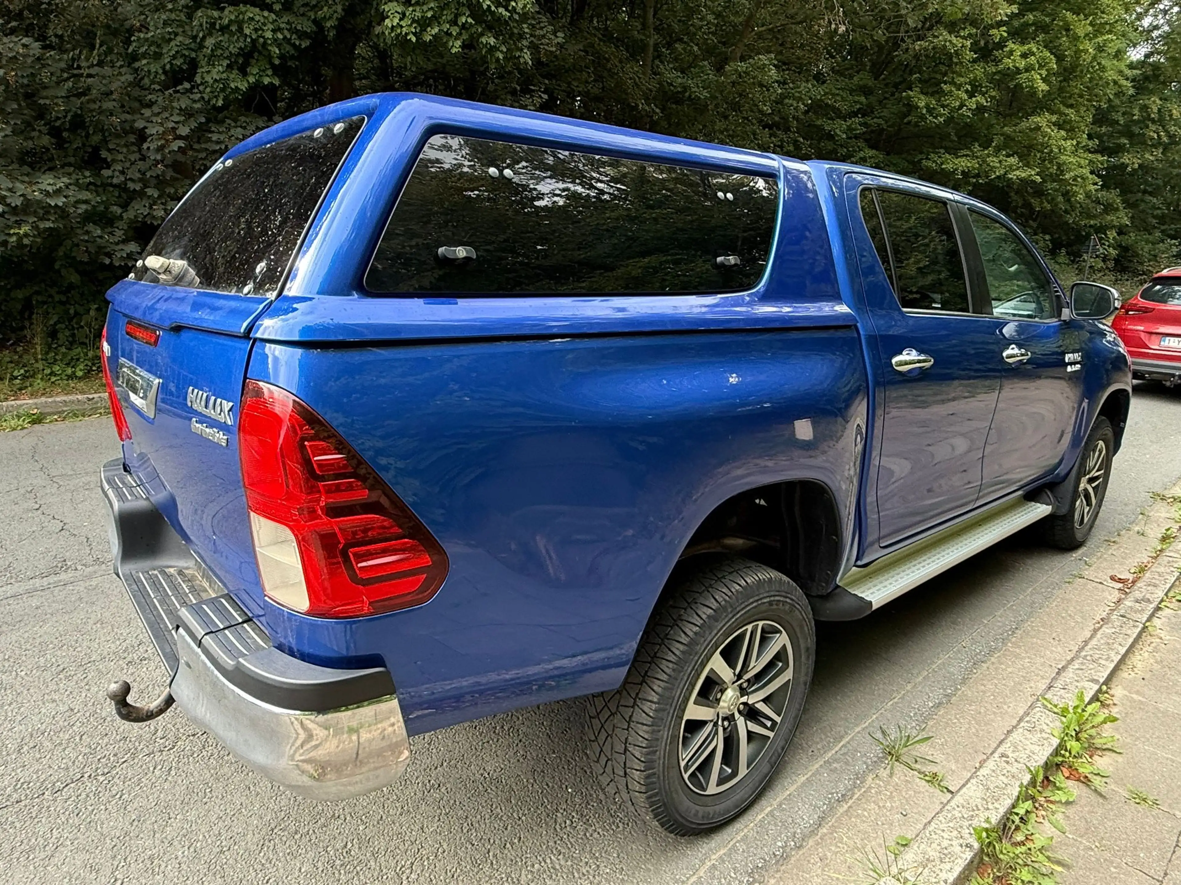 Toyota Hilux 2.4 D-4D 4WD Invincible — photo 4