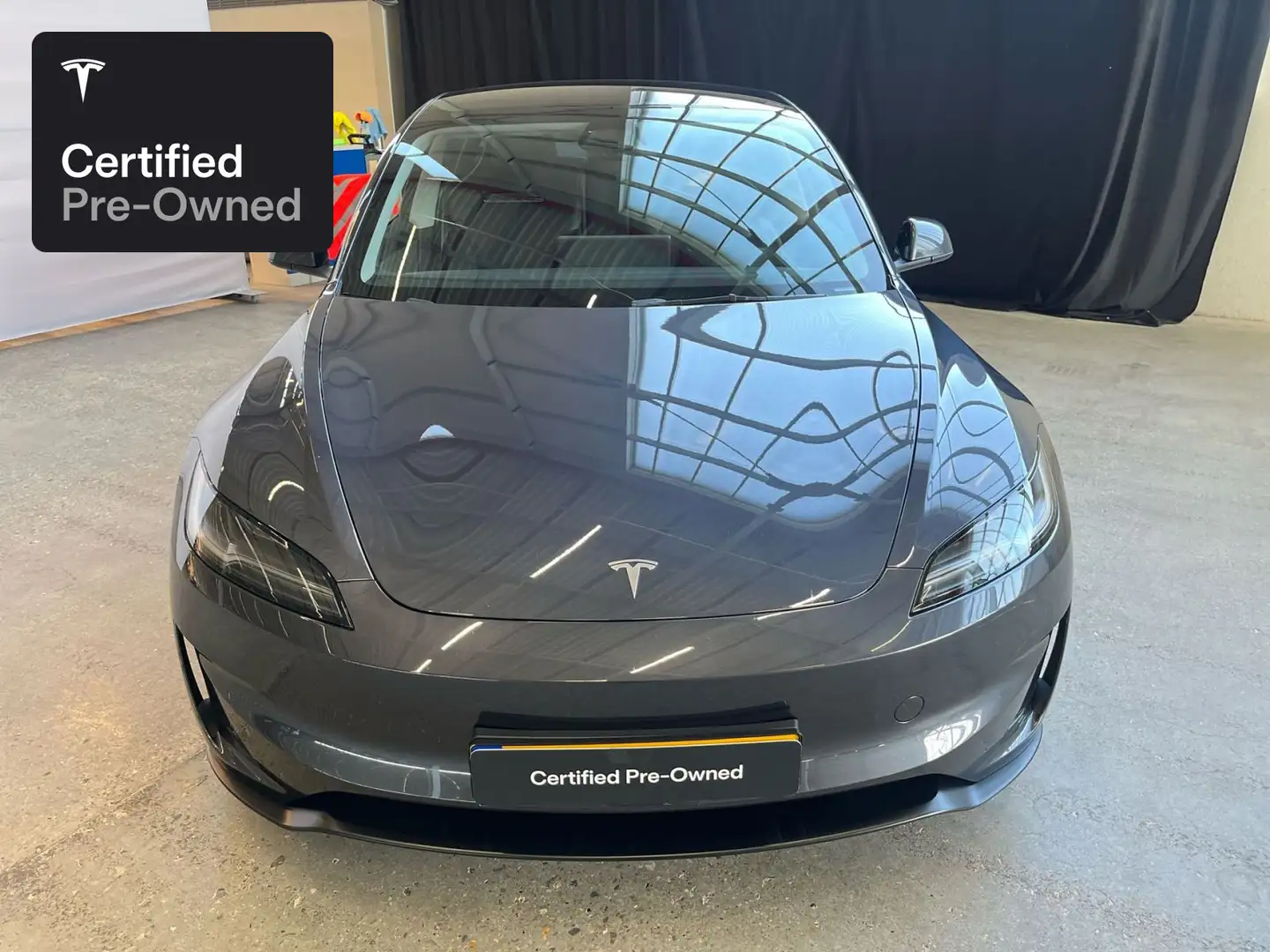 Tesla Model 3 Performance “Certified Pre-Owned” Grau - 2