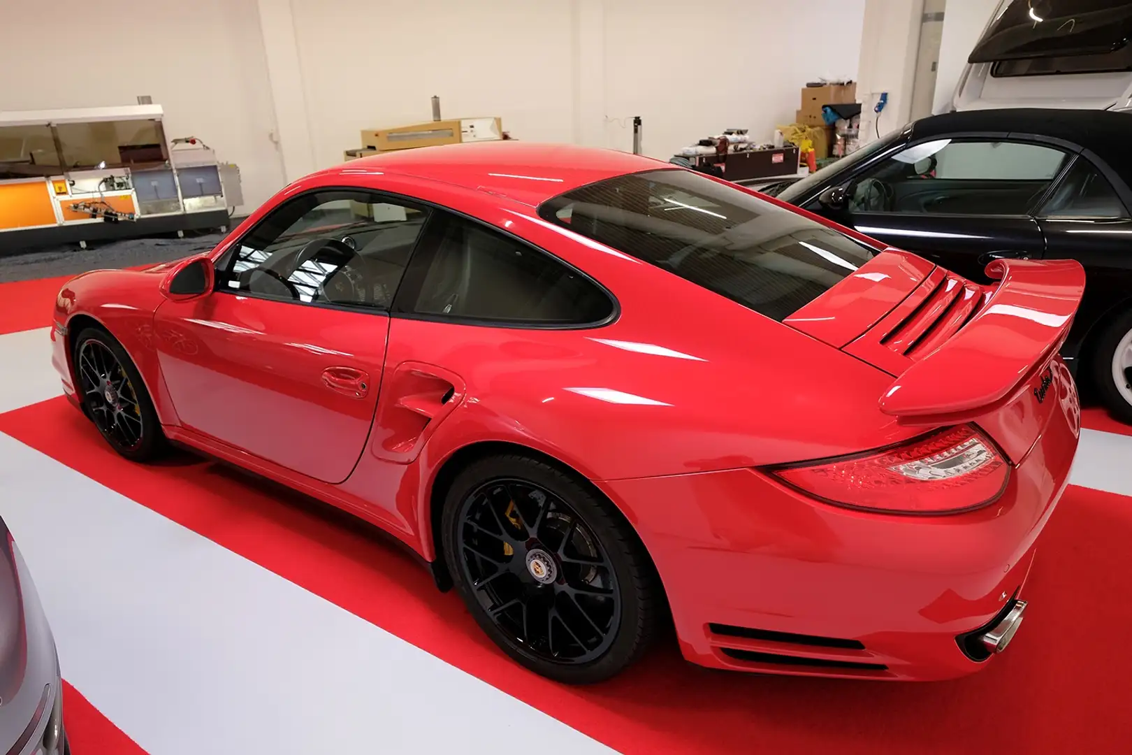 Porsche 997 Turbo S Červená - 2