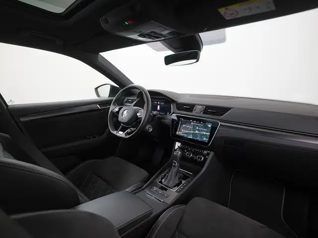 Skoda Superb view 2