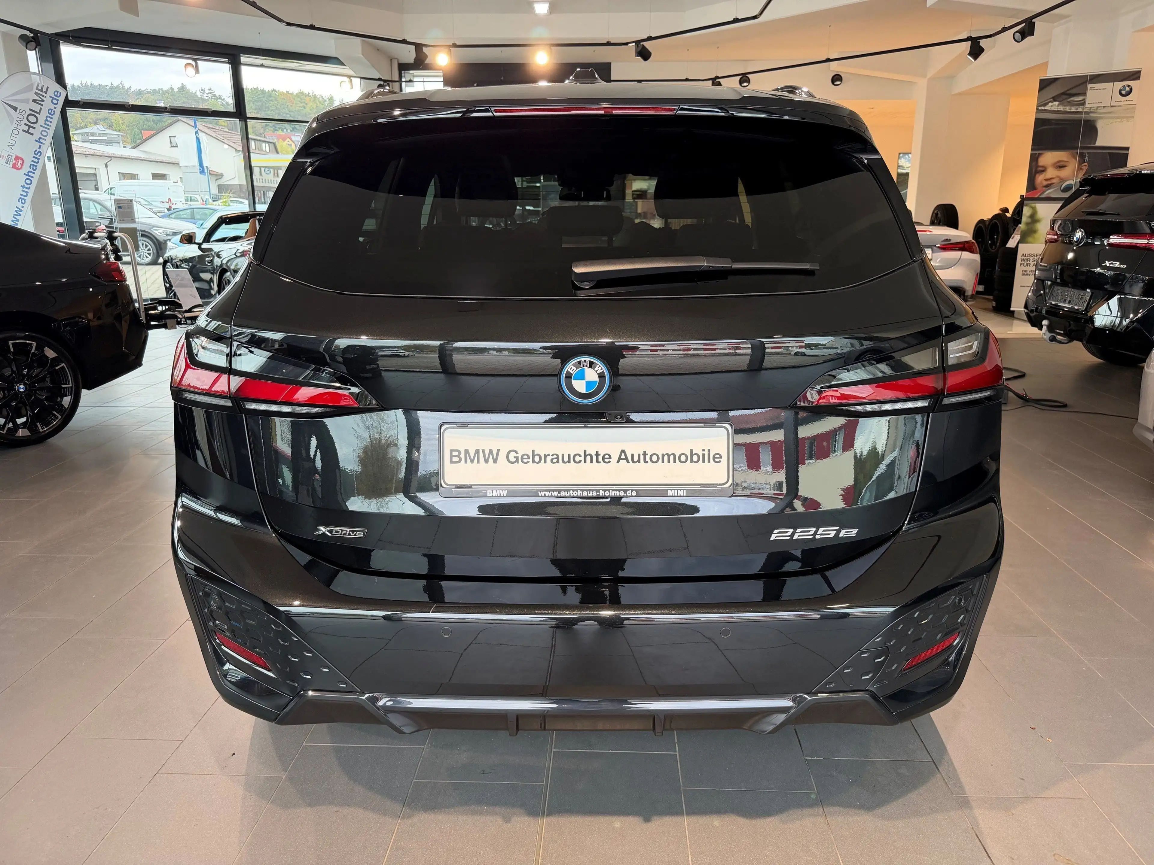 BMW 225 e xDrive   M Sportpaket DAB LED Pano.Dach — photo 8