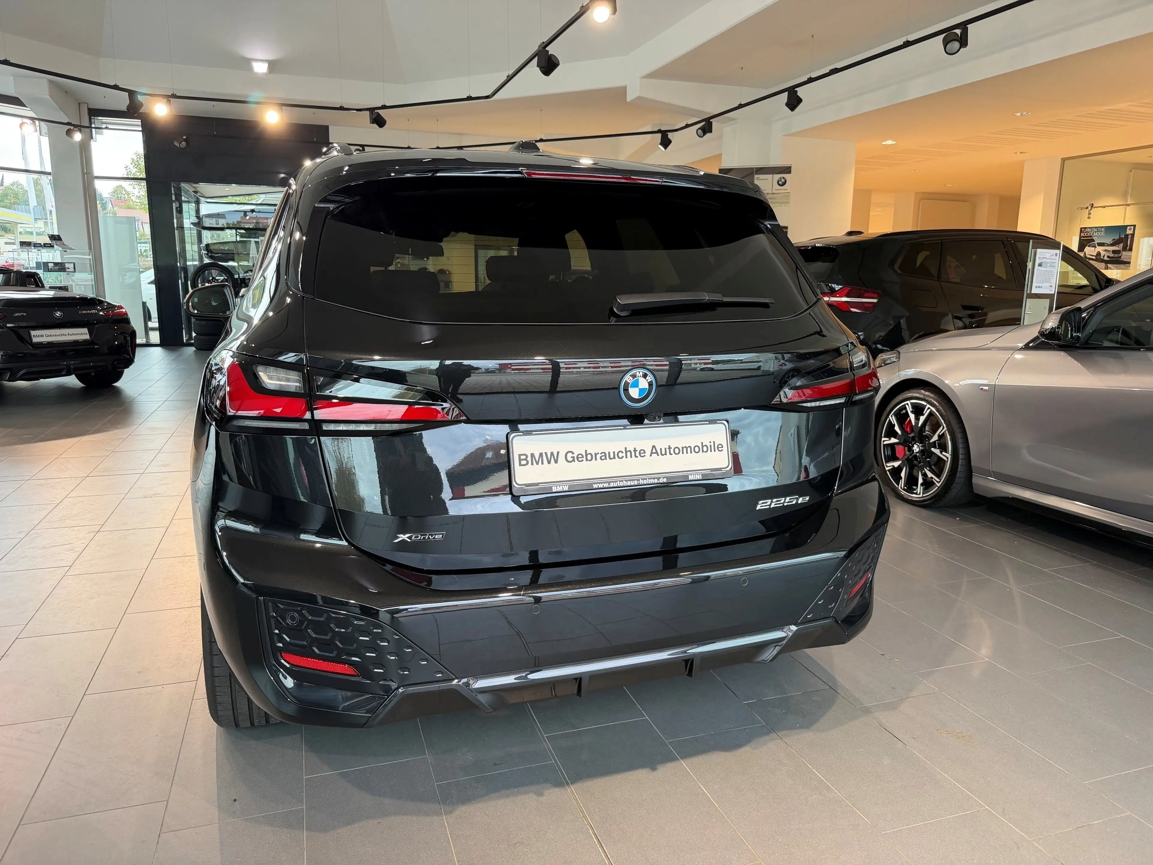 BMW 225 e xDrive   M Sportpaket DAB LED Pano.Dach — photo 7