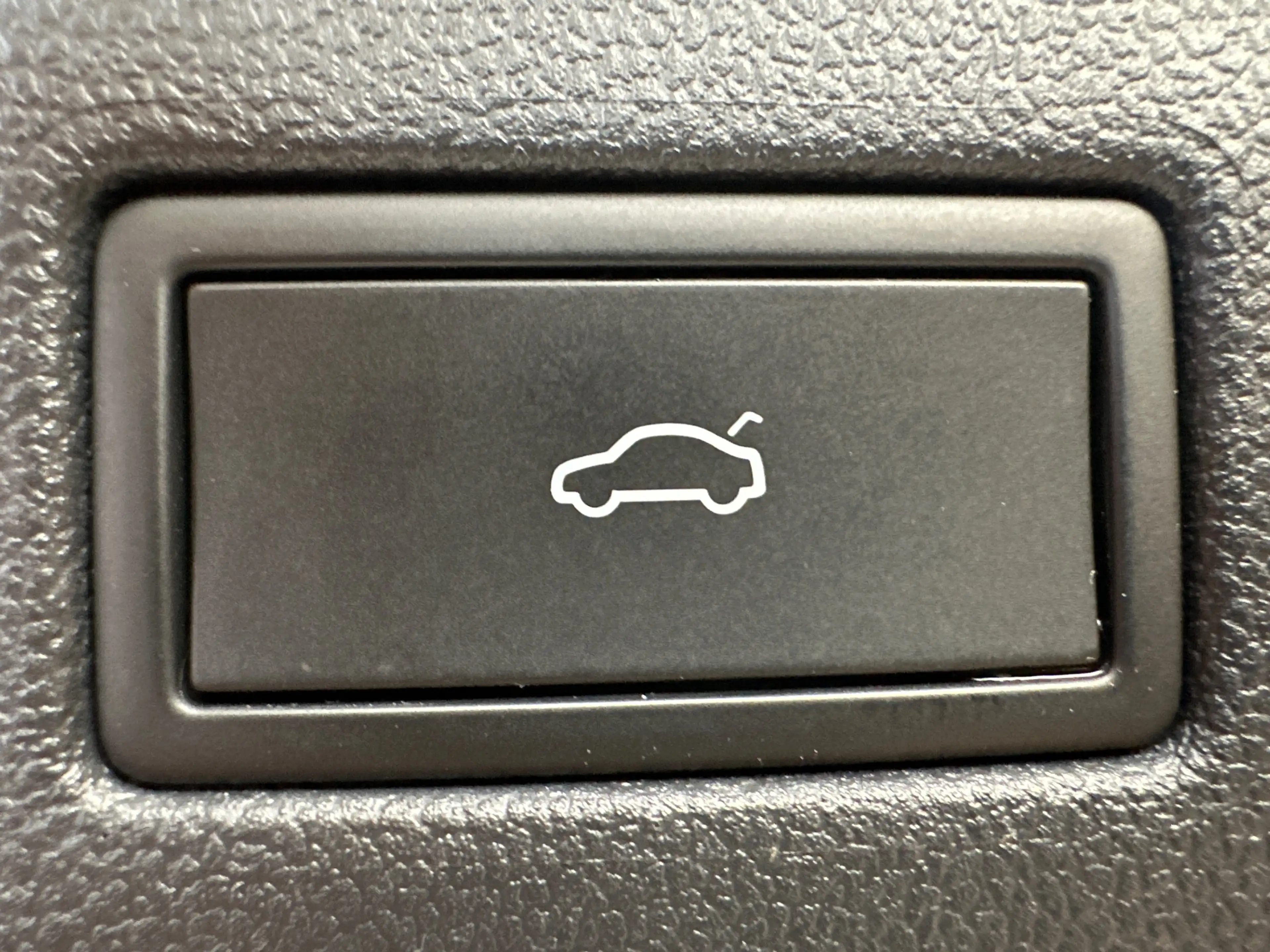 Volkswagen Tiguan Allspace 2.0 TSI DSG OPF 4Motion R-Line NAV+LED+PANO+AHK — photo 9