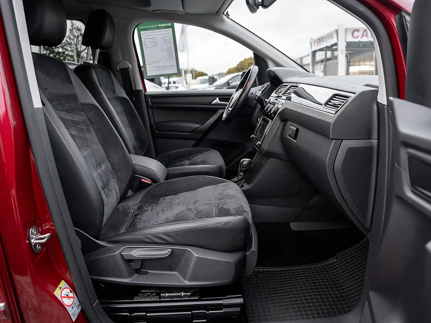 Volkswagen Caddy Maxi 2.0 TDI Highline BMT AHK NAVI XENO Rot - 2