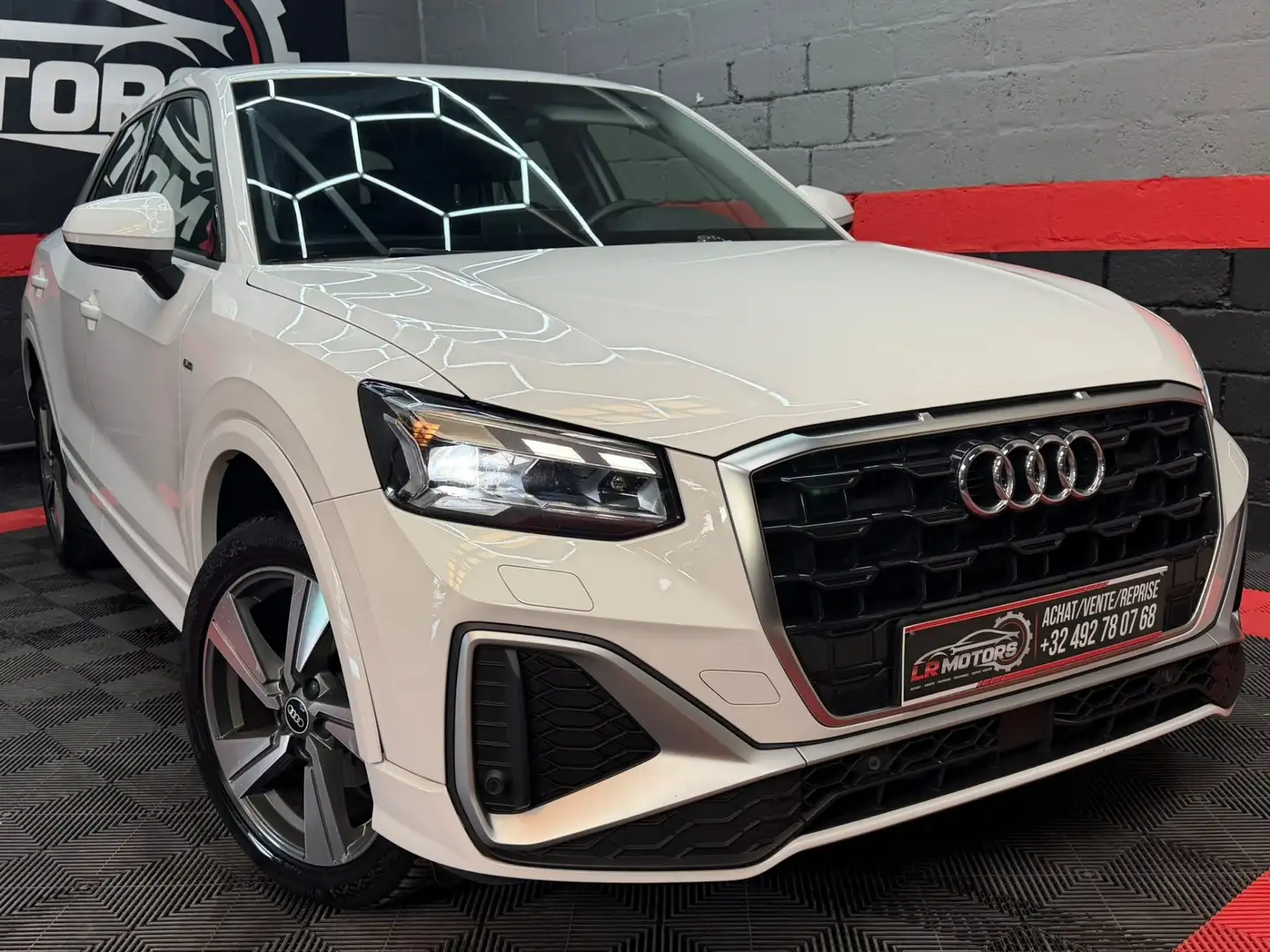 AUDI Q2