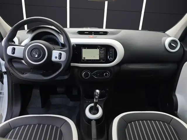 Renault Twingo view 11