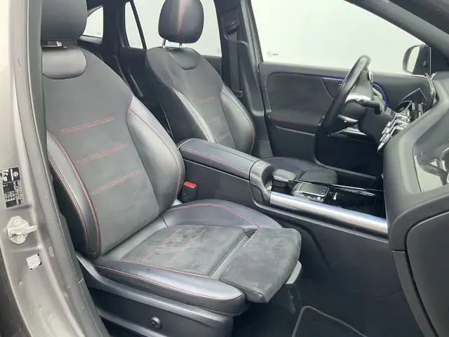 Mercedes-Benz Gla Class view 10