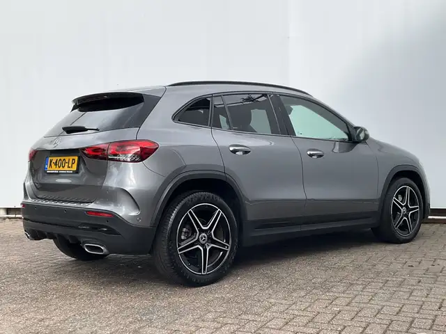 Mercedes-Benz Gla Class view 13