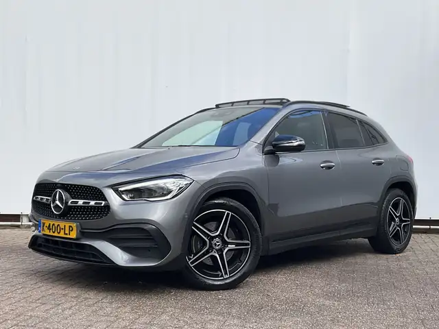 Mercedes-Benz Gla Class view 12