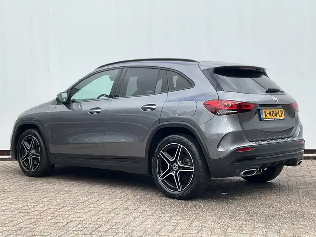 Mercedes-Benz Gla Class view 2