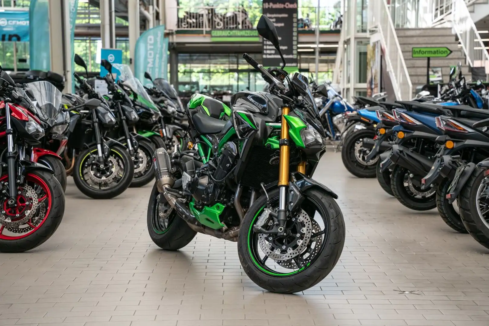 Kawasaki Z 900 SE ABS Performance, unfallfrei, 1.Hand Grün - 2