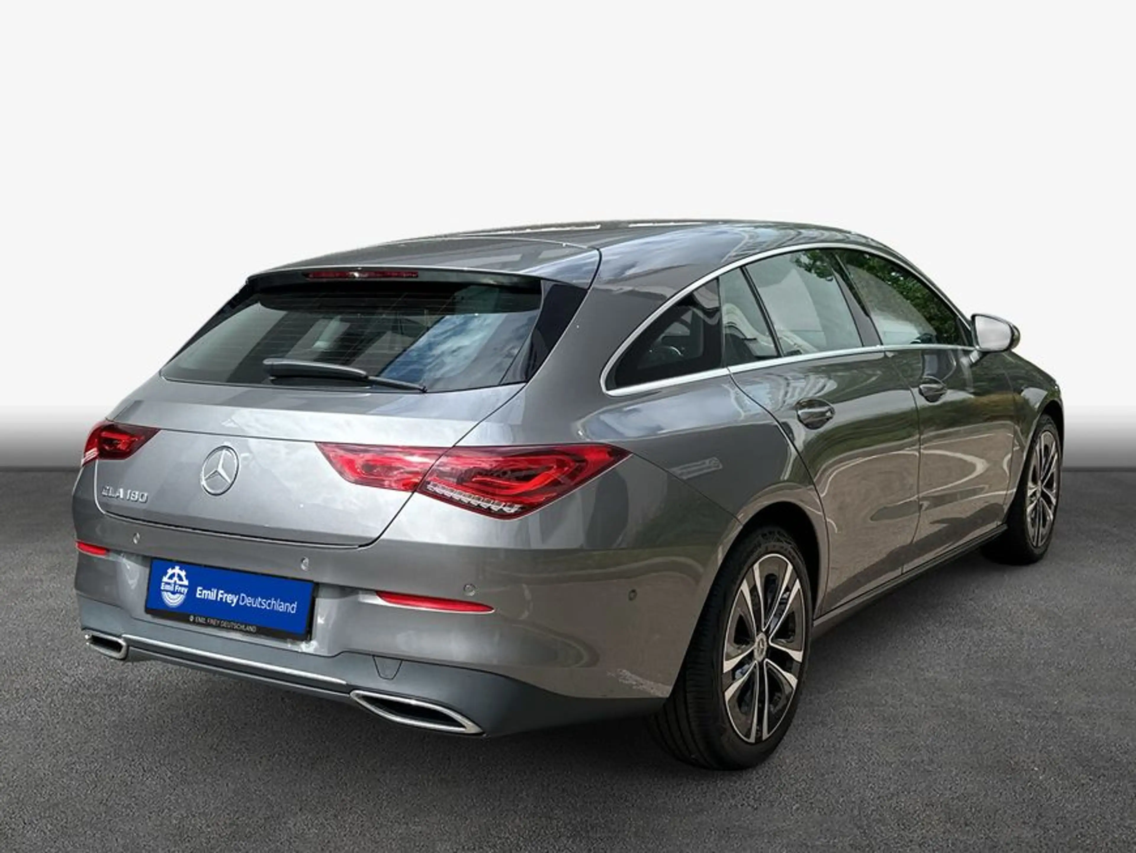 Mercedes-Benz CLA 180 CLA — photo 2