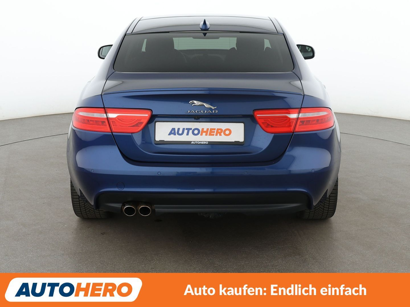 Jaguar XE 20d R-Sport AWD Aut.*NAVI*BI-XENON*TEMPO*CAM*PDC* — photo 5