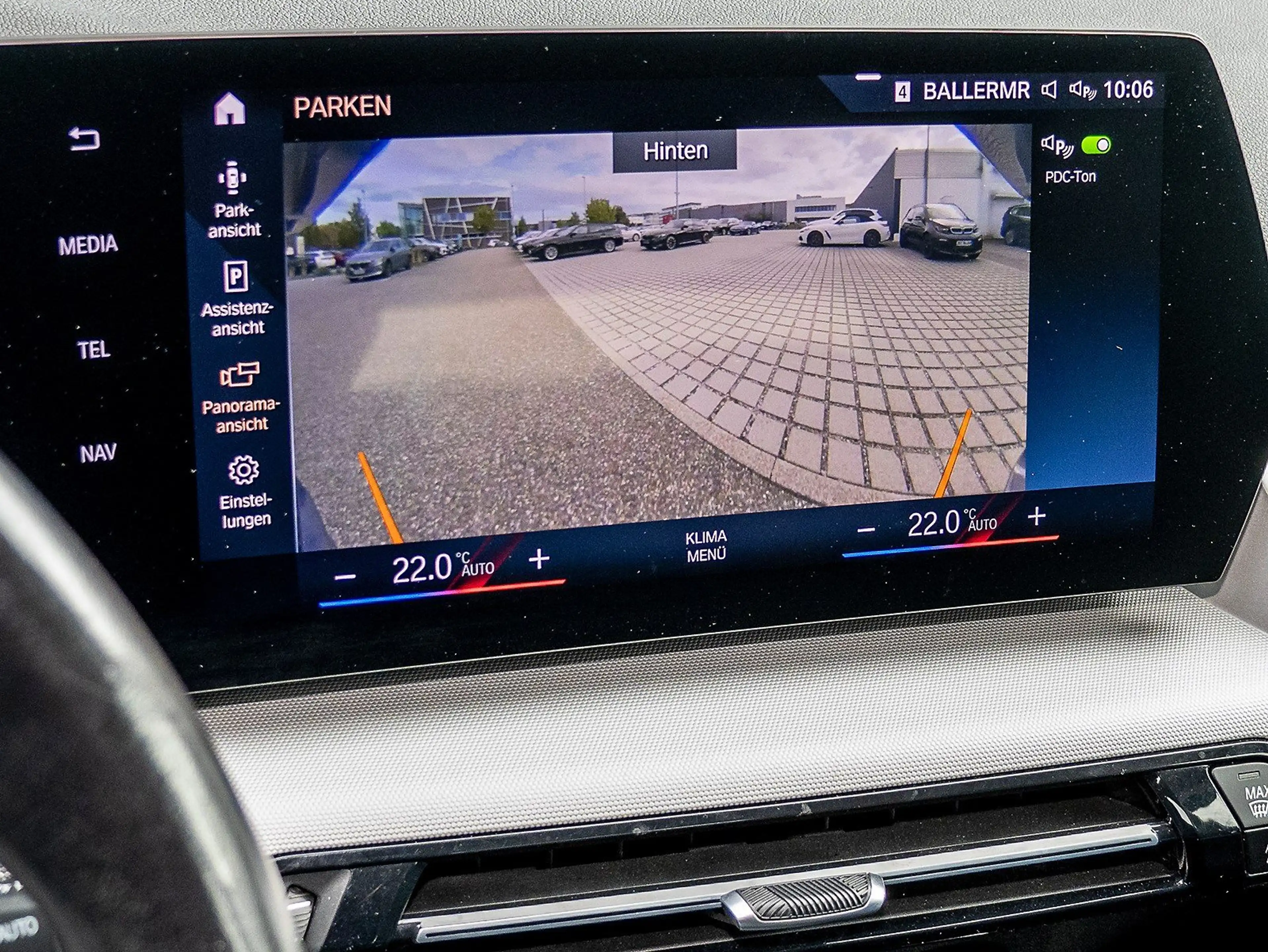 BMW iX1 xDrive30 Sportsitz AdaptLED Cam Sitzheiz 1VB DAB — photo 8
