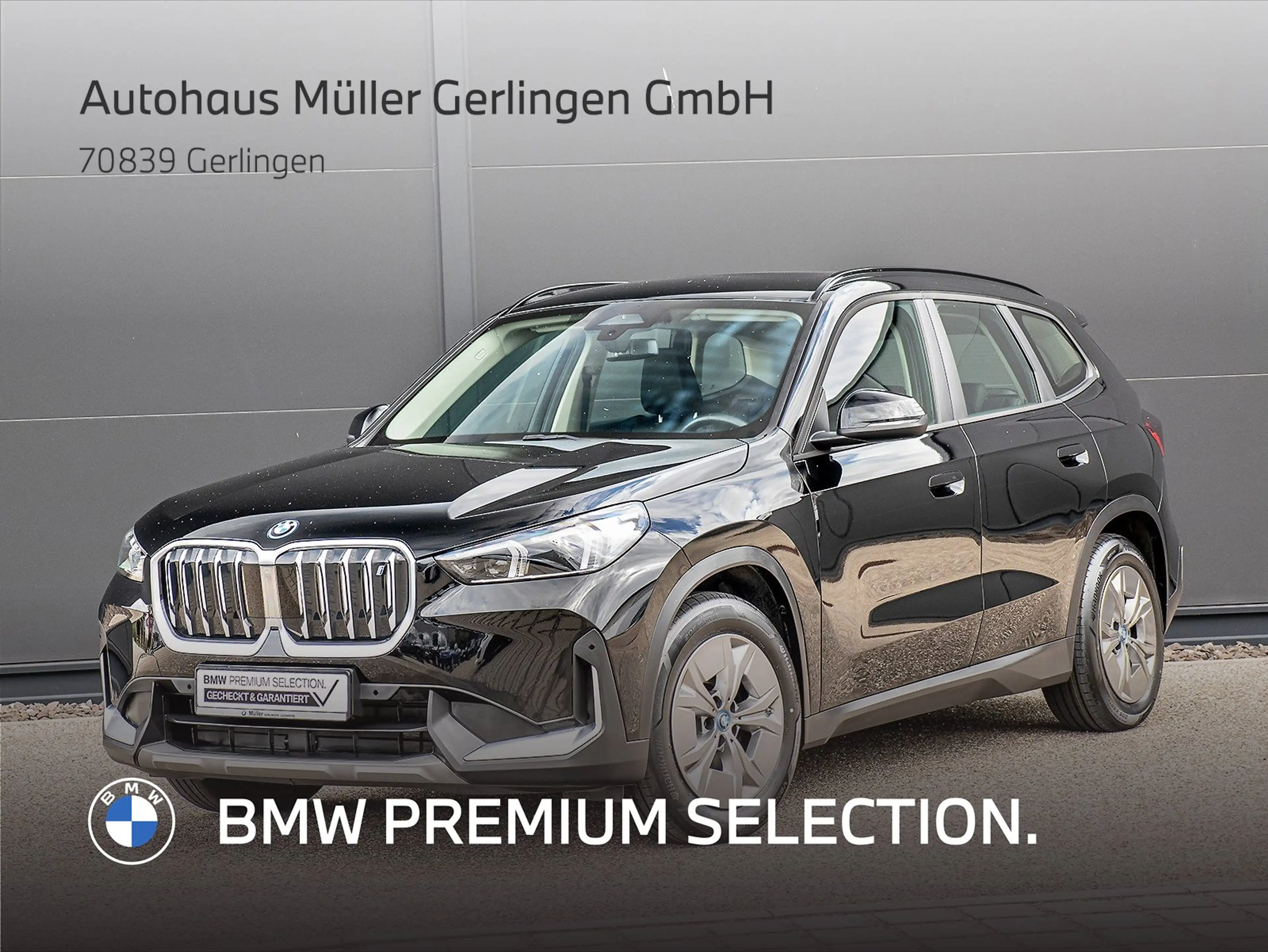 BMW iX1 xDrive30 Sportsitz AdaptLED Cam Sitzheiz 1VB DAB