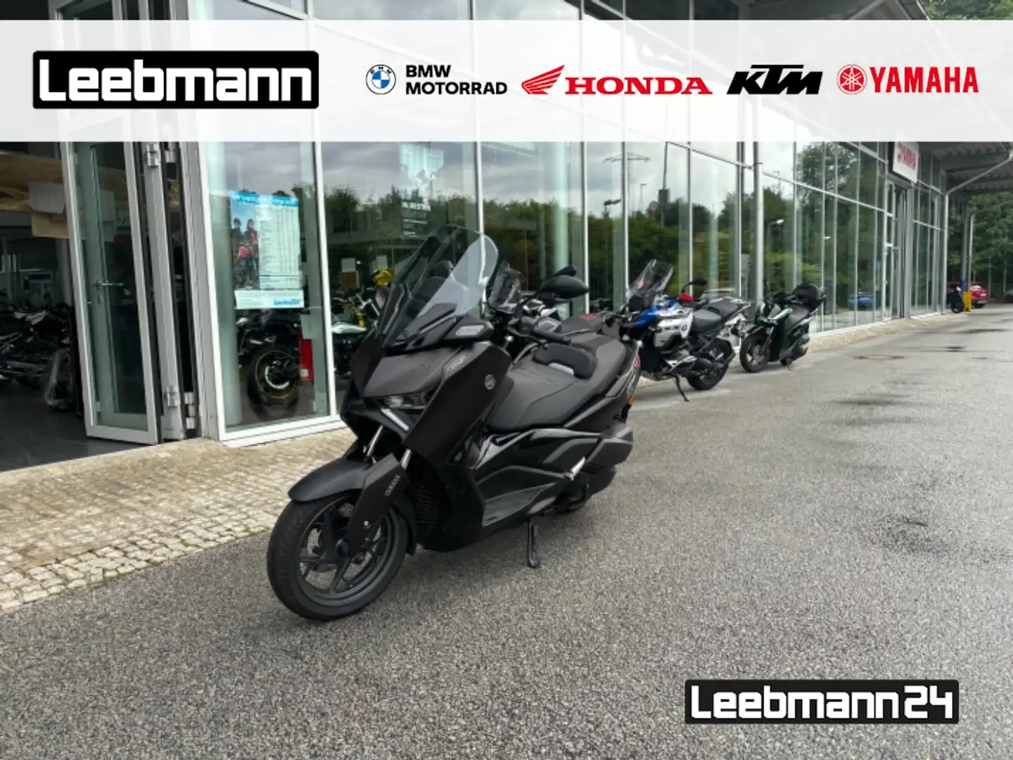 Yamaha X-Max 300 Xmax 300 Techmax Fekete - 1