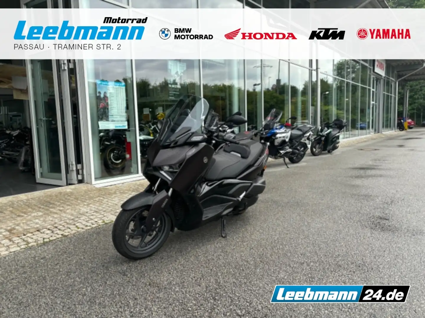 Yamaha X-Max 300 Xmax 300 Techmax Negro - 1