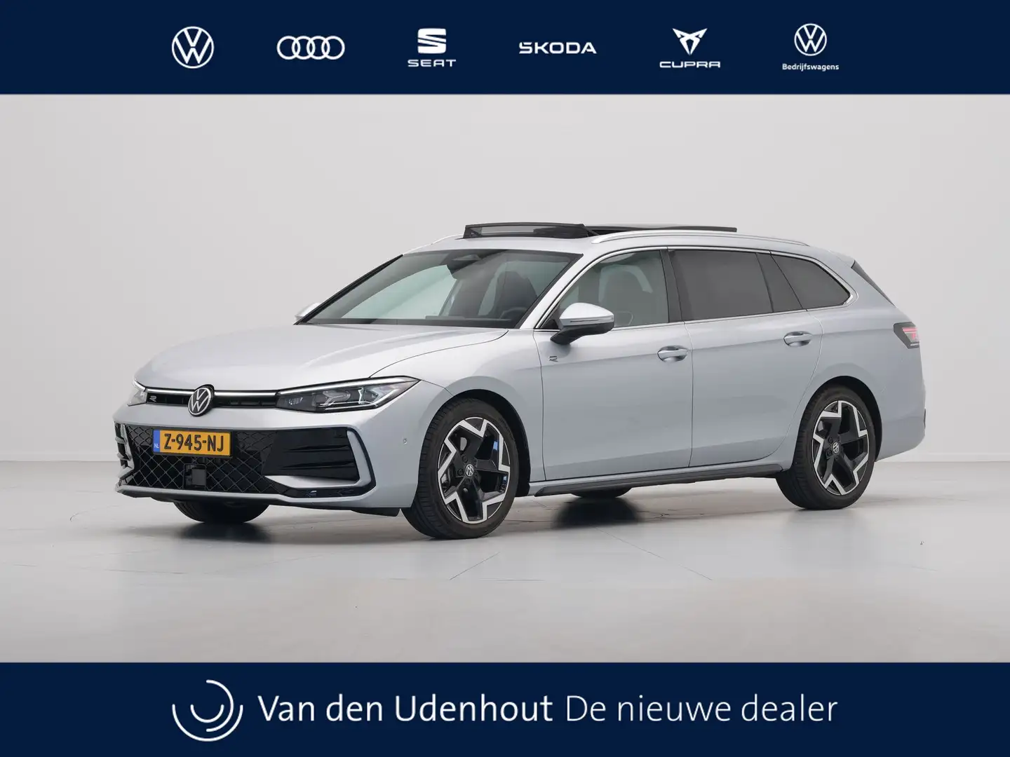 Volkswagen Passat Variant 1.5 eTSI 150pk DSG R-Line Business Panorama Naviga Grijs - 1