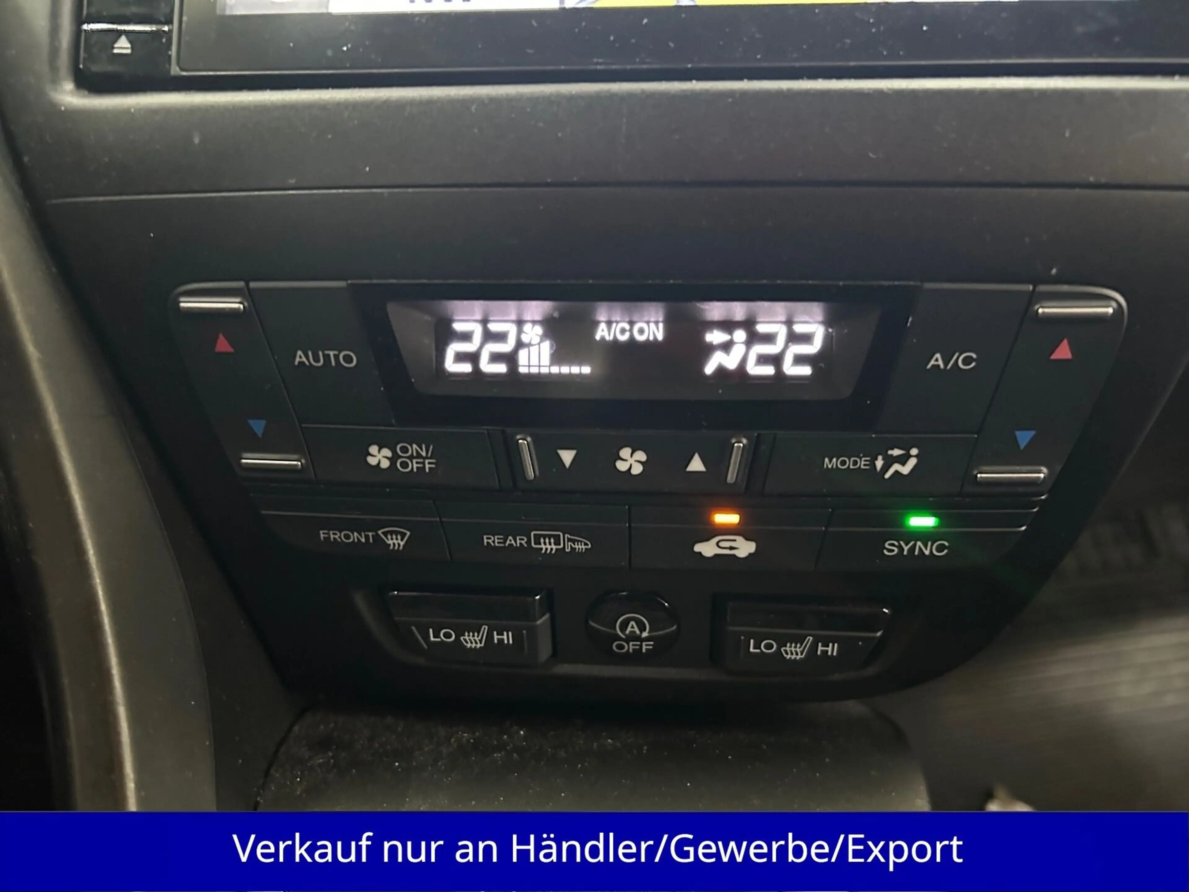 Honda Civic 1.4i Klimaautomatik SHZ Navi PDC — photo 13