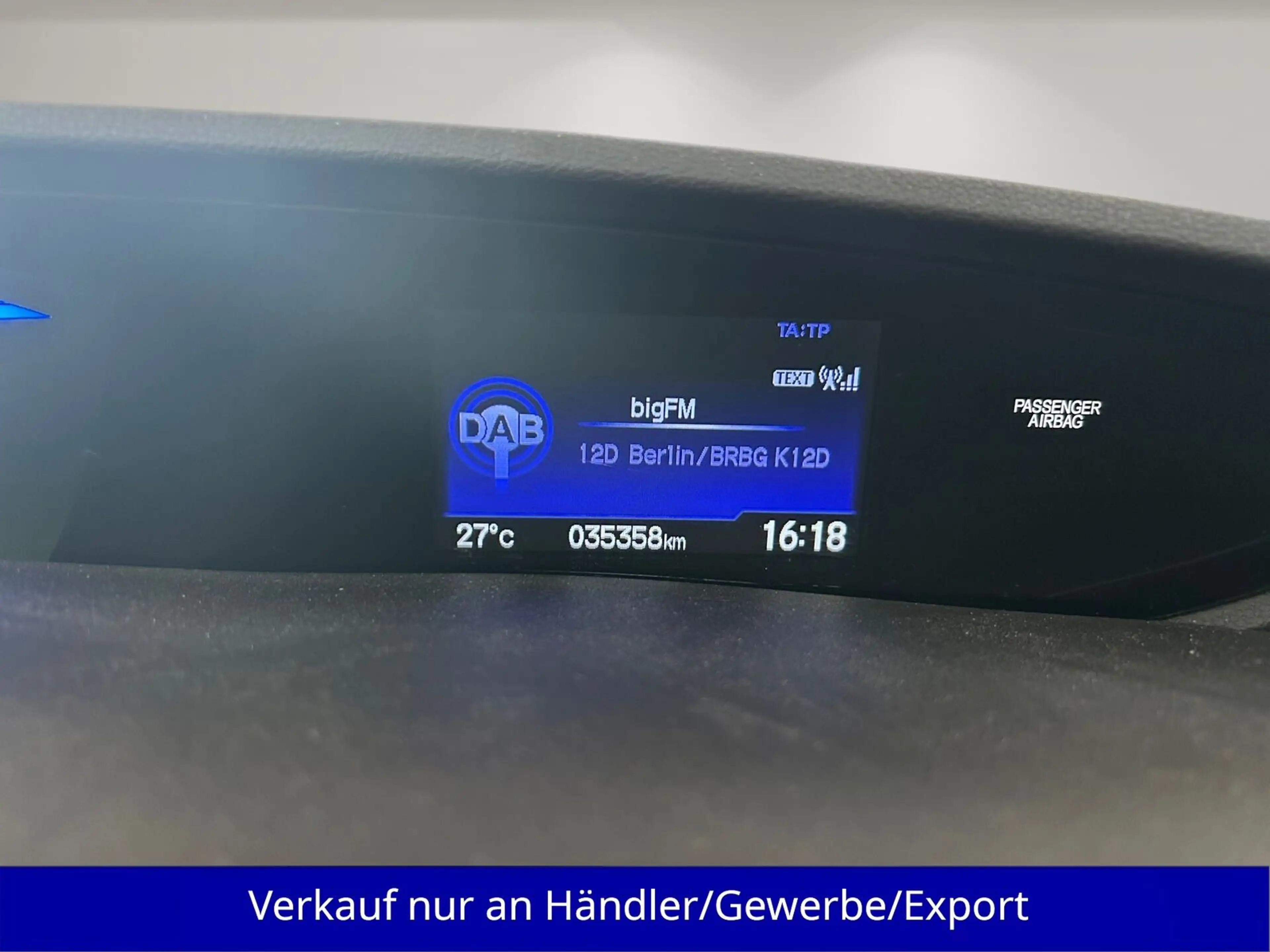 Honda Civic 1.4i Klimaautomatik SHZ Navi PDC — photo 10