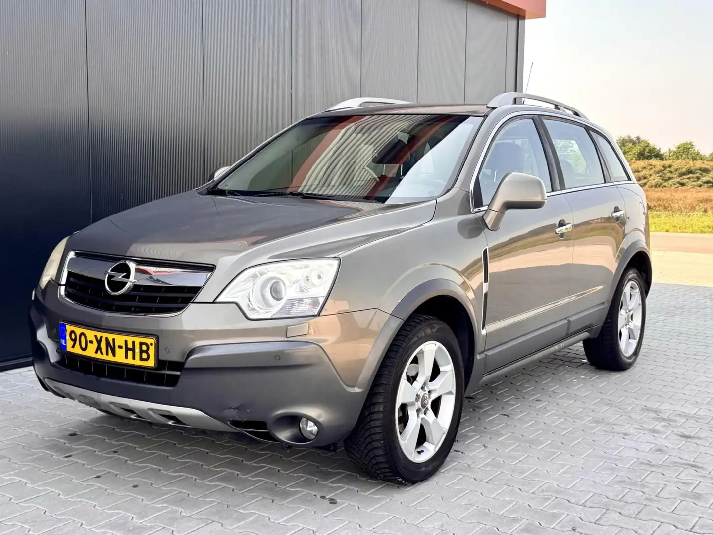 Opel Antara 3.2 V6 Cosmo Automaat Xenon | Leer | Navi | NAP Beige - 1