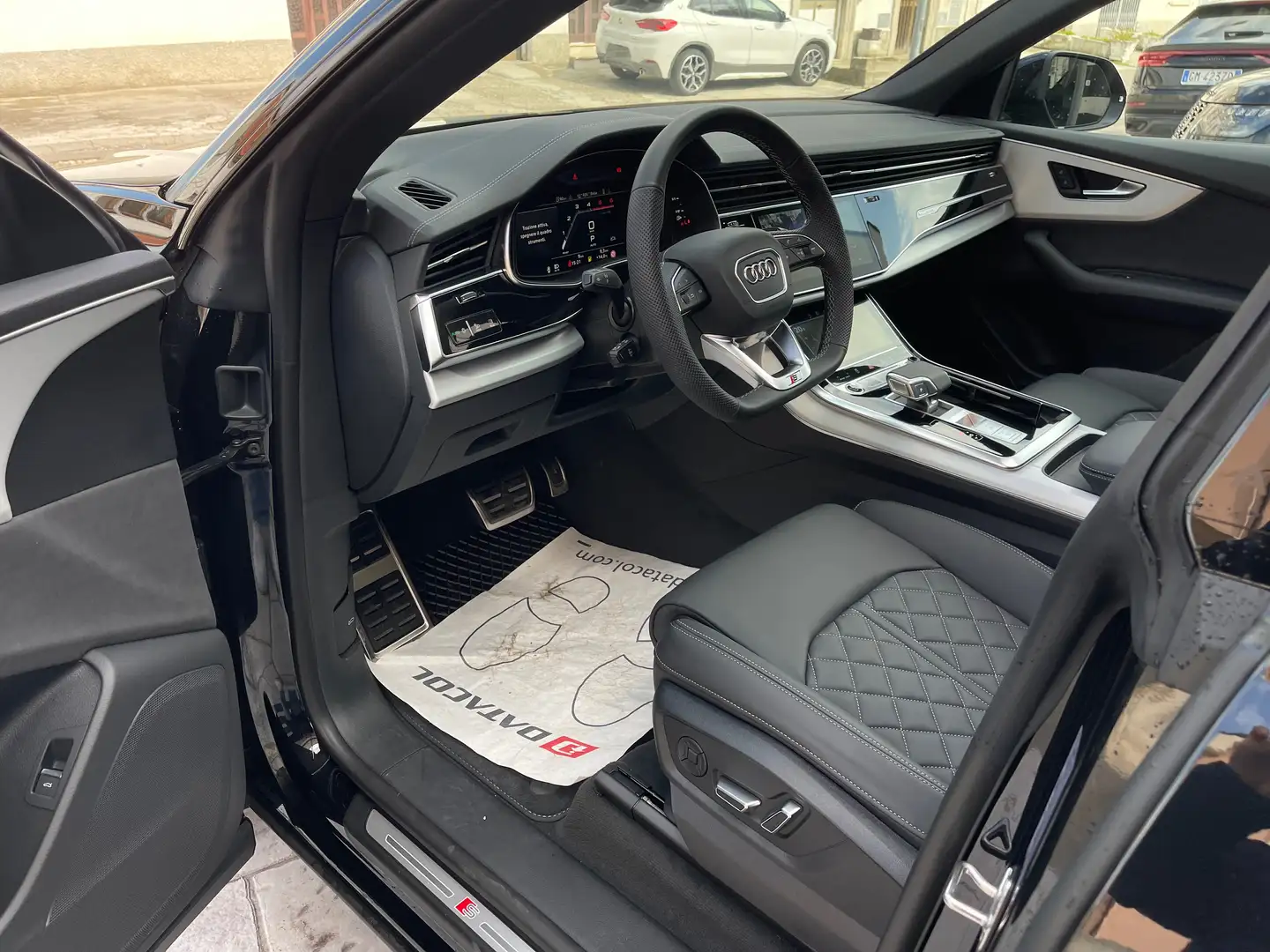 Audi Q8 50 3.0 tdi S line edition quattro NUOVO MODELLO Zwart - 2