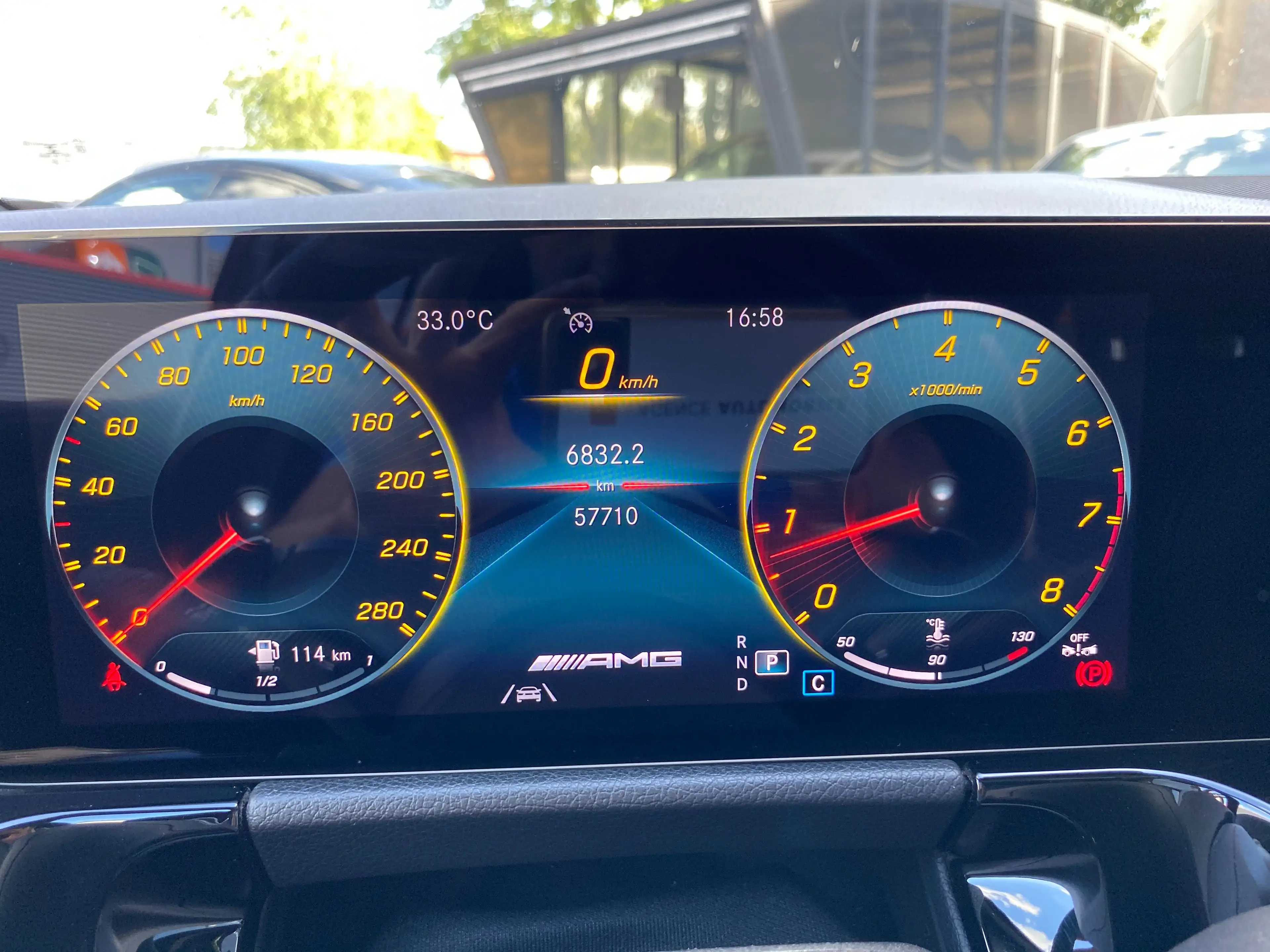 Mercedes-Benz GLA 35 AMG AMG GLA 35 4Matic AMG Speedshift DCT 8G — photo 12