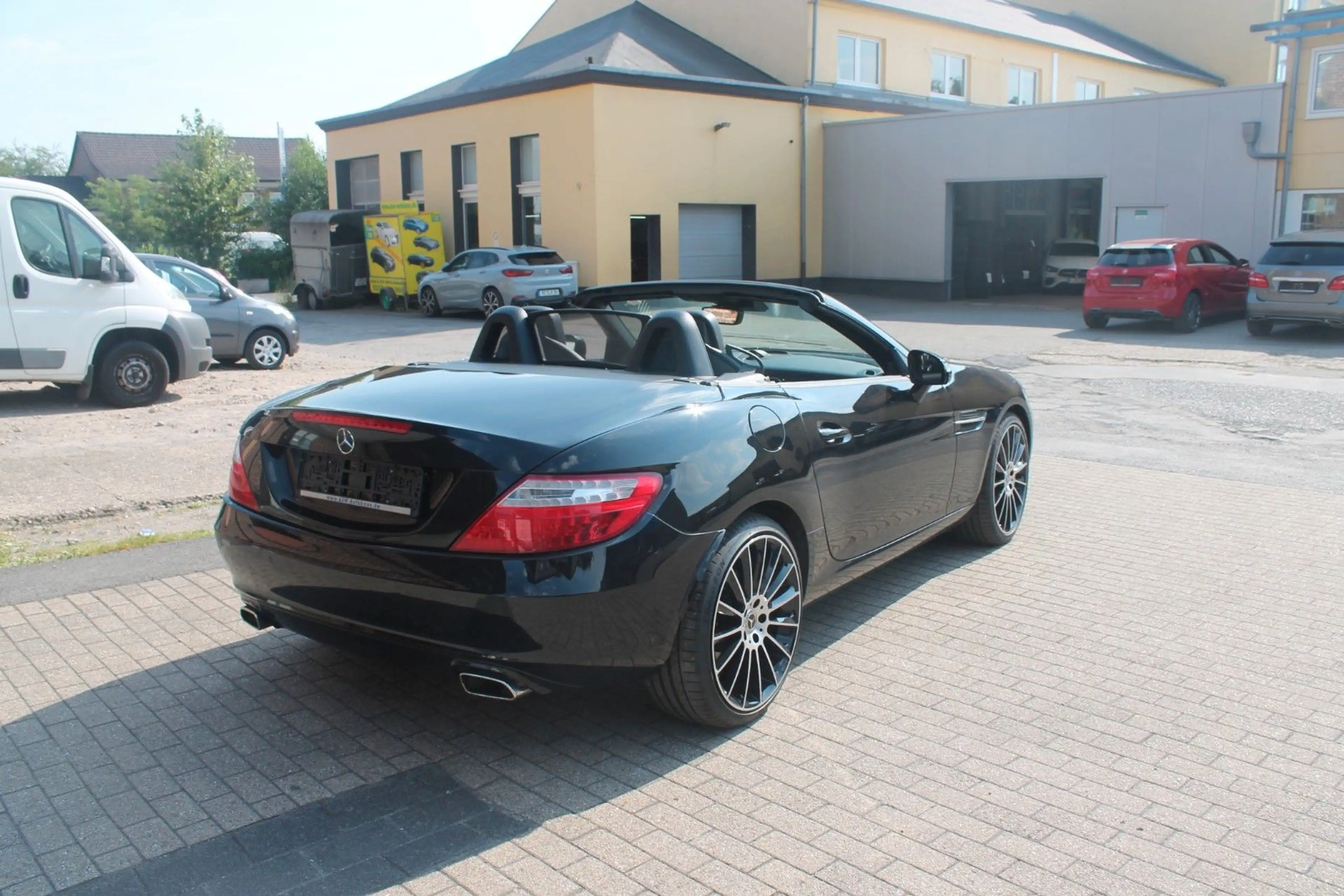 Mercedes-Benz SLK 200 Automatik*neuer 19"Radsatz*P-Dach*Comand — photo 3