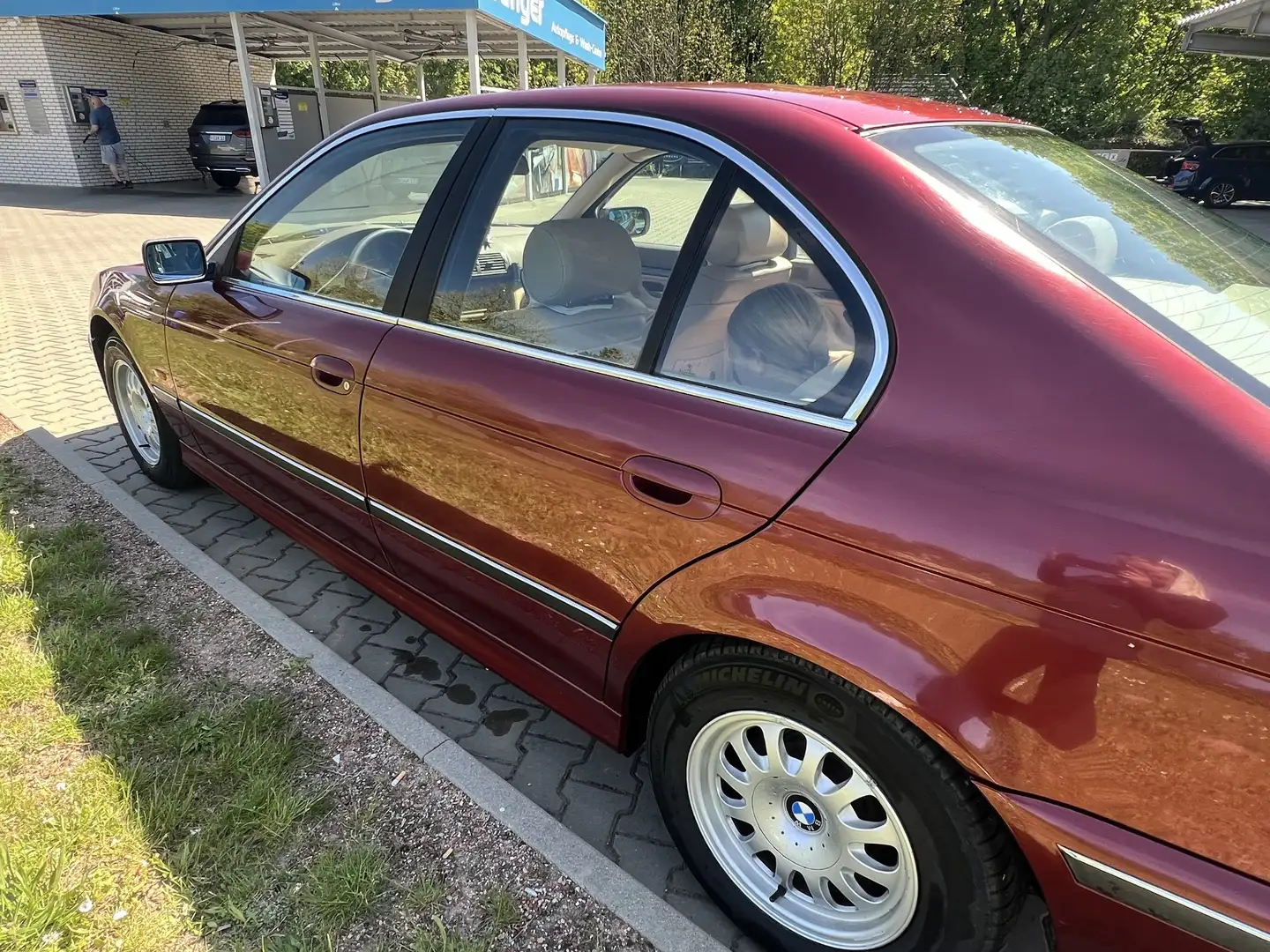 BMW 523 523i - 2