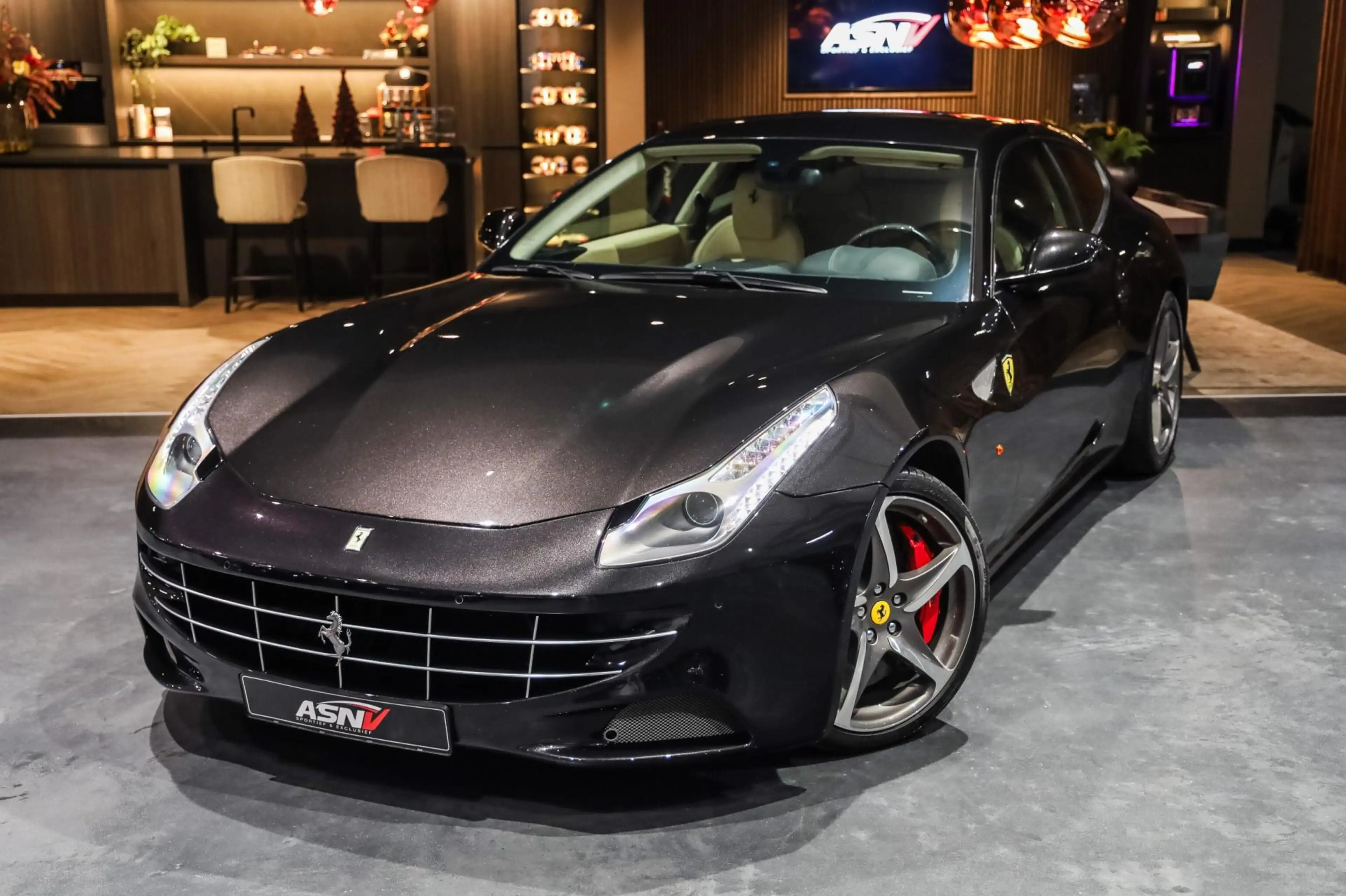 Ferrari FF 6.3 V12, 660 PK, 2012, New/Ferrari Power15/Warrant — photo 10