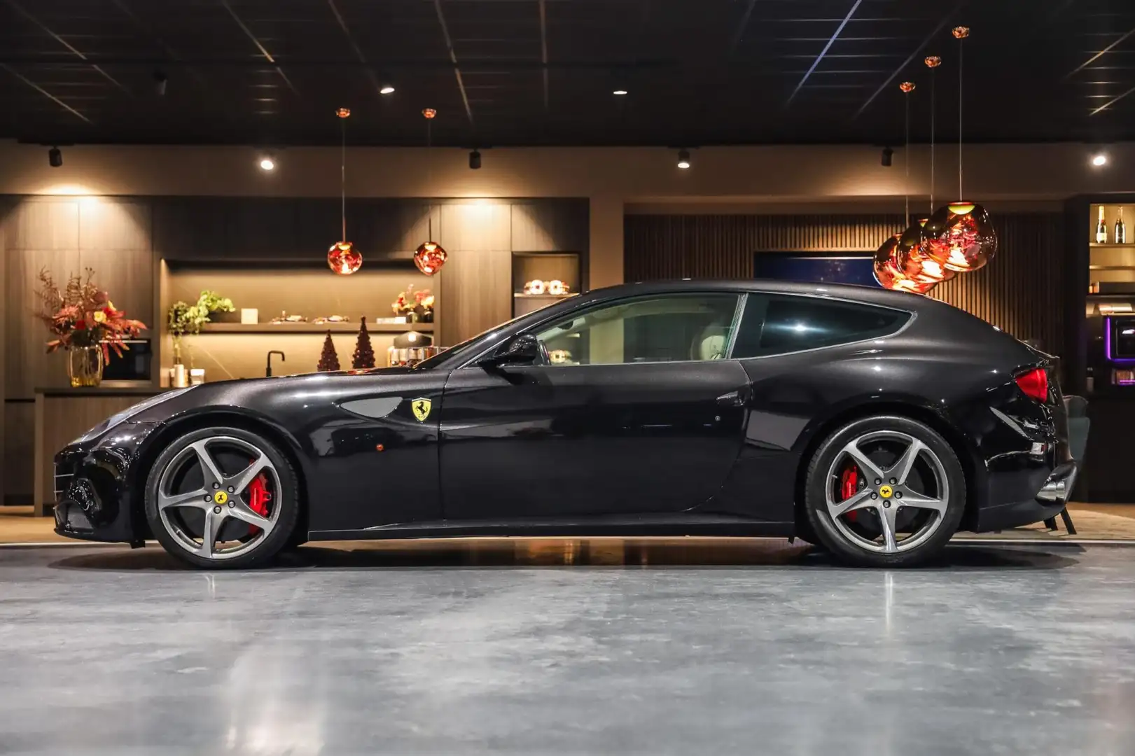 Ferrari FF 6.3 V12, 660 PK, 2012, New/Ferrari Power15/Warrant Nero - 2