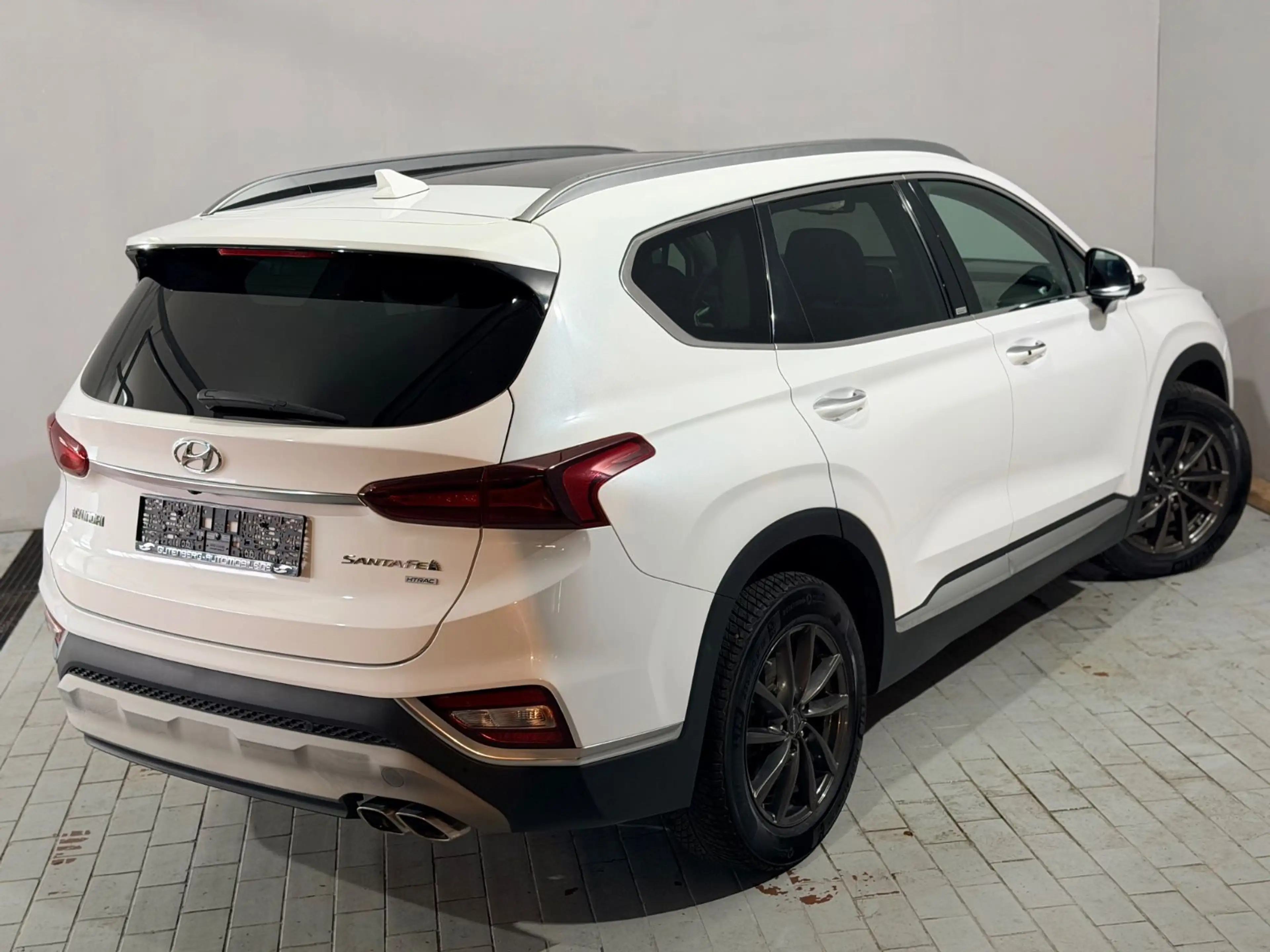 Hyundai SANTA FE 4WD Panorama Leder Led Krell-Sound 1.Ha — photo 14