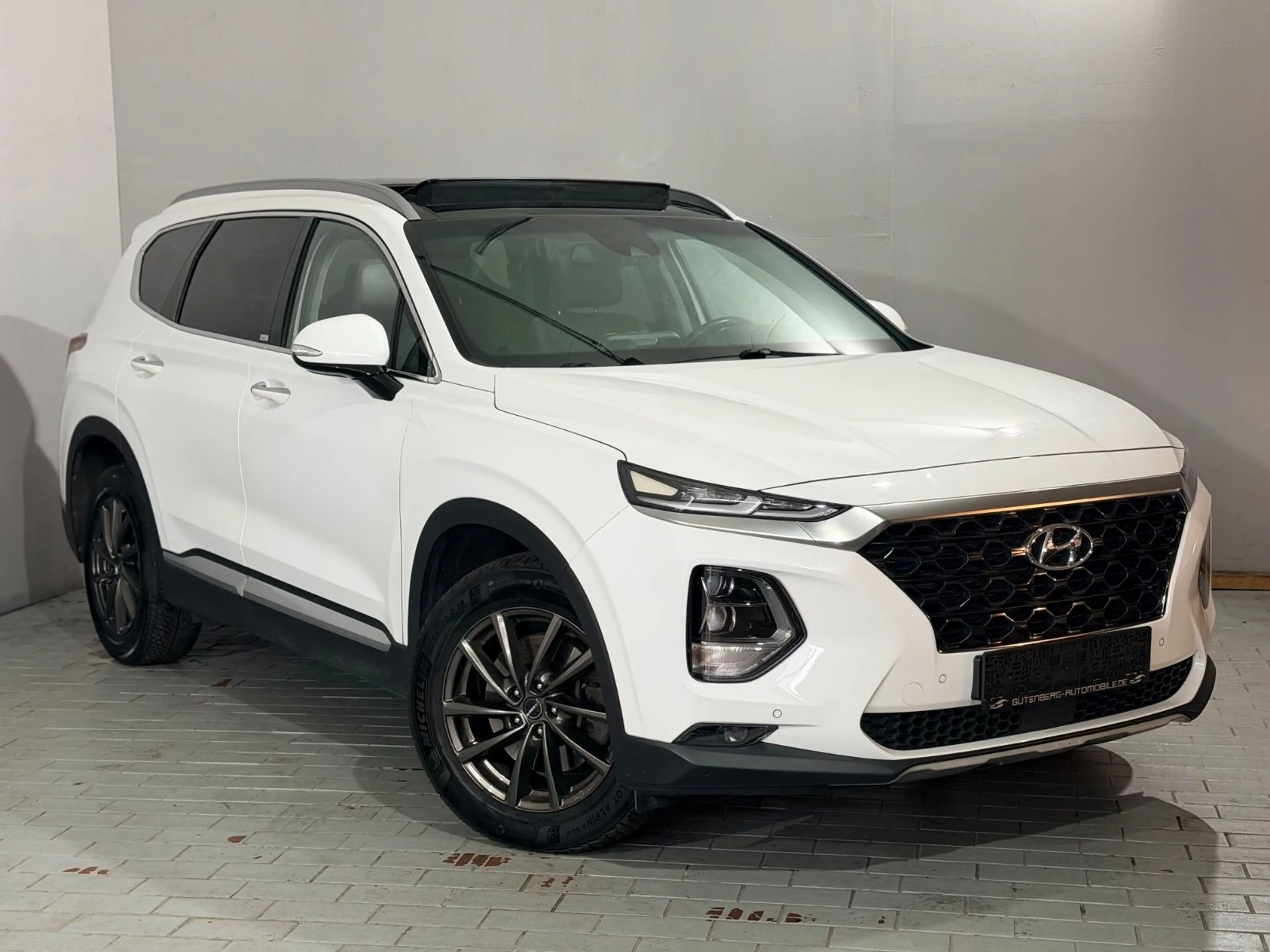 Hyundai SANTA FE 4WD Panorama Leder Led Krell-Sound 1.Ha — photo 9