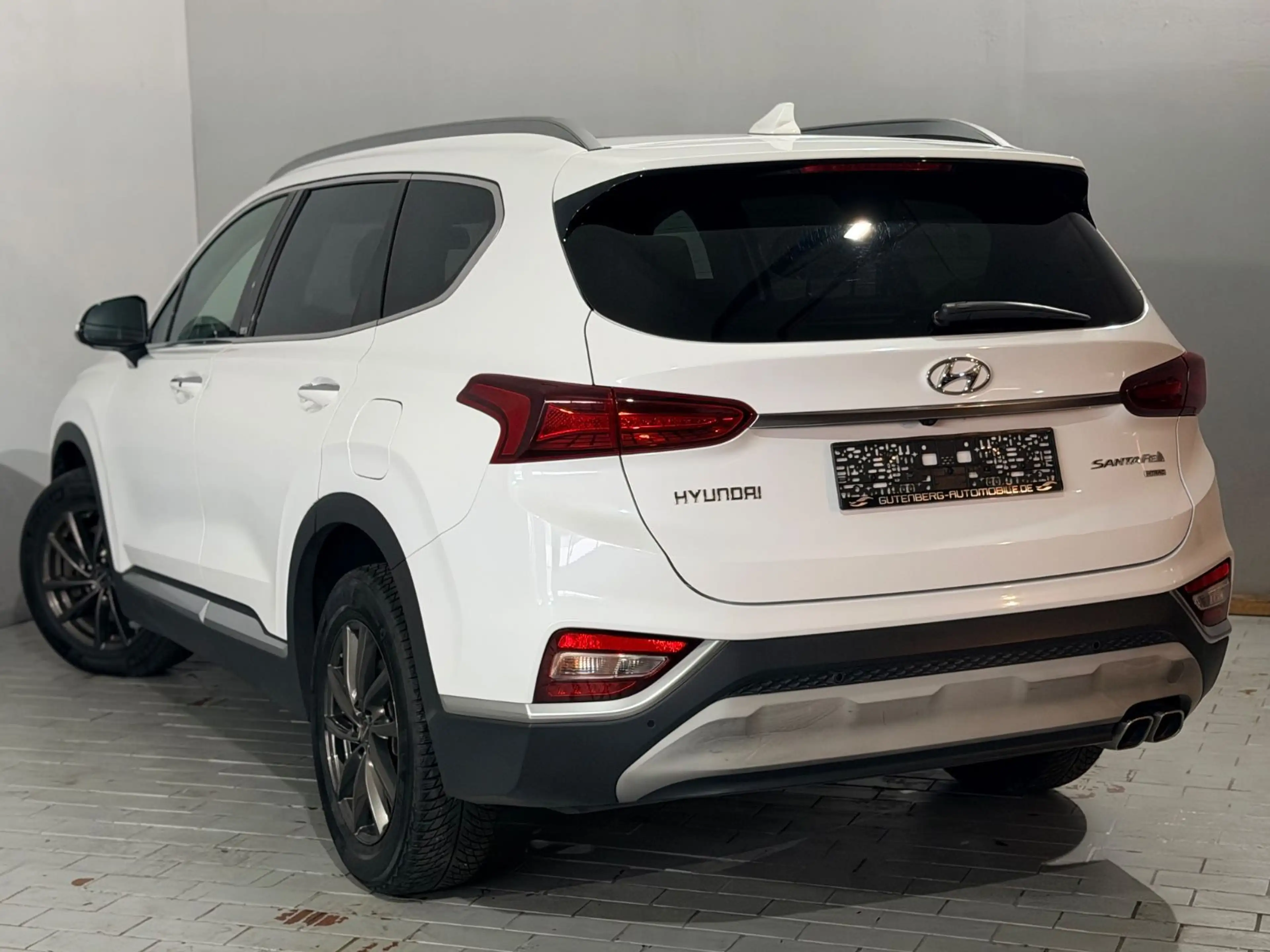Hyundai SANTA FE 4WD Panorama Leder Led Krell-Sound 1.Ha — photo 15