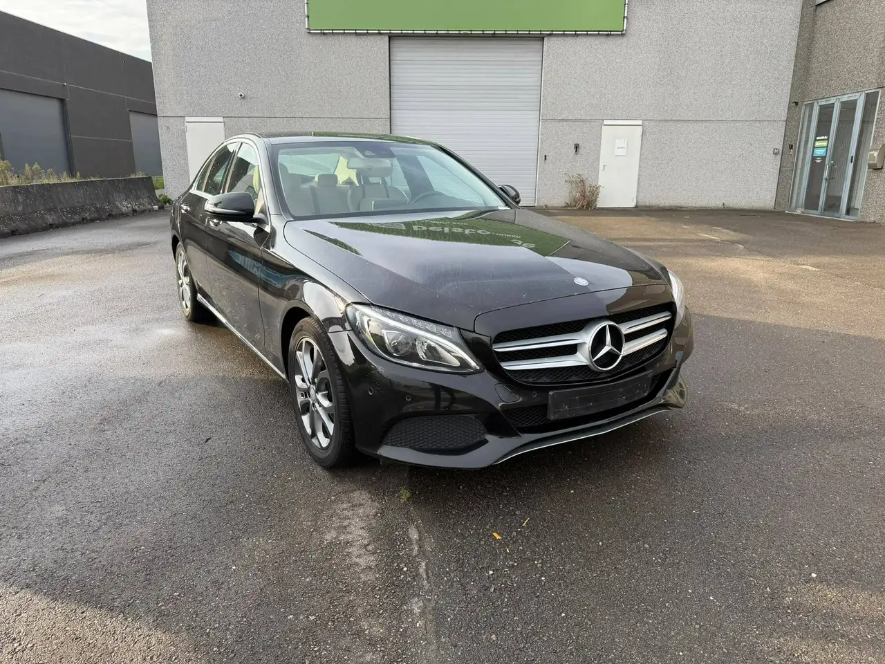 Mercedes-Benz C 200