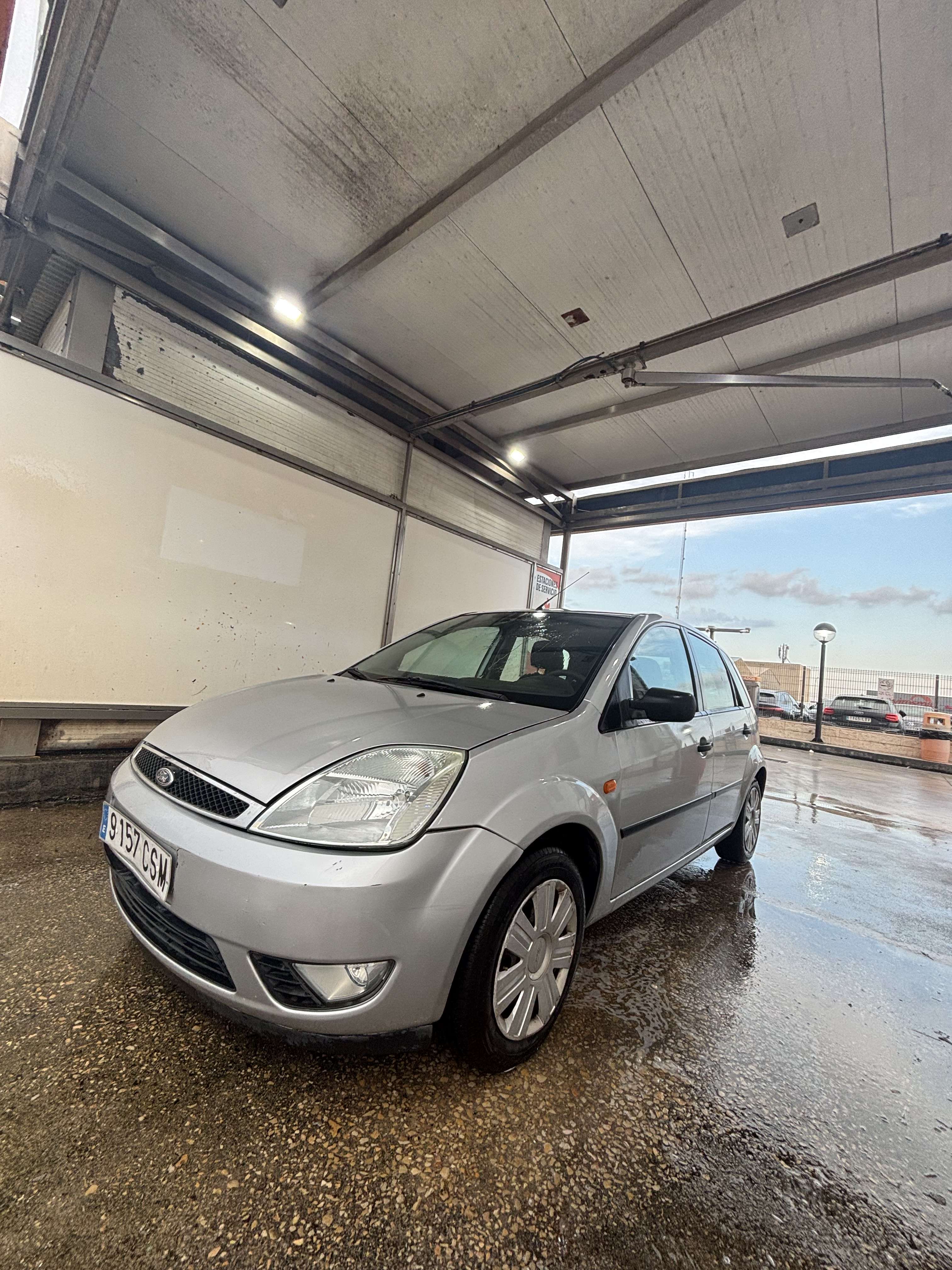Ford Fiesta 1.4 TDCi Trend - foto 1