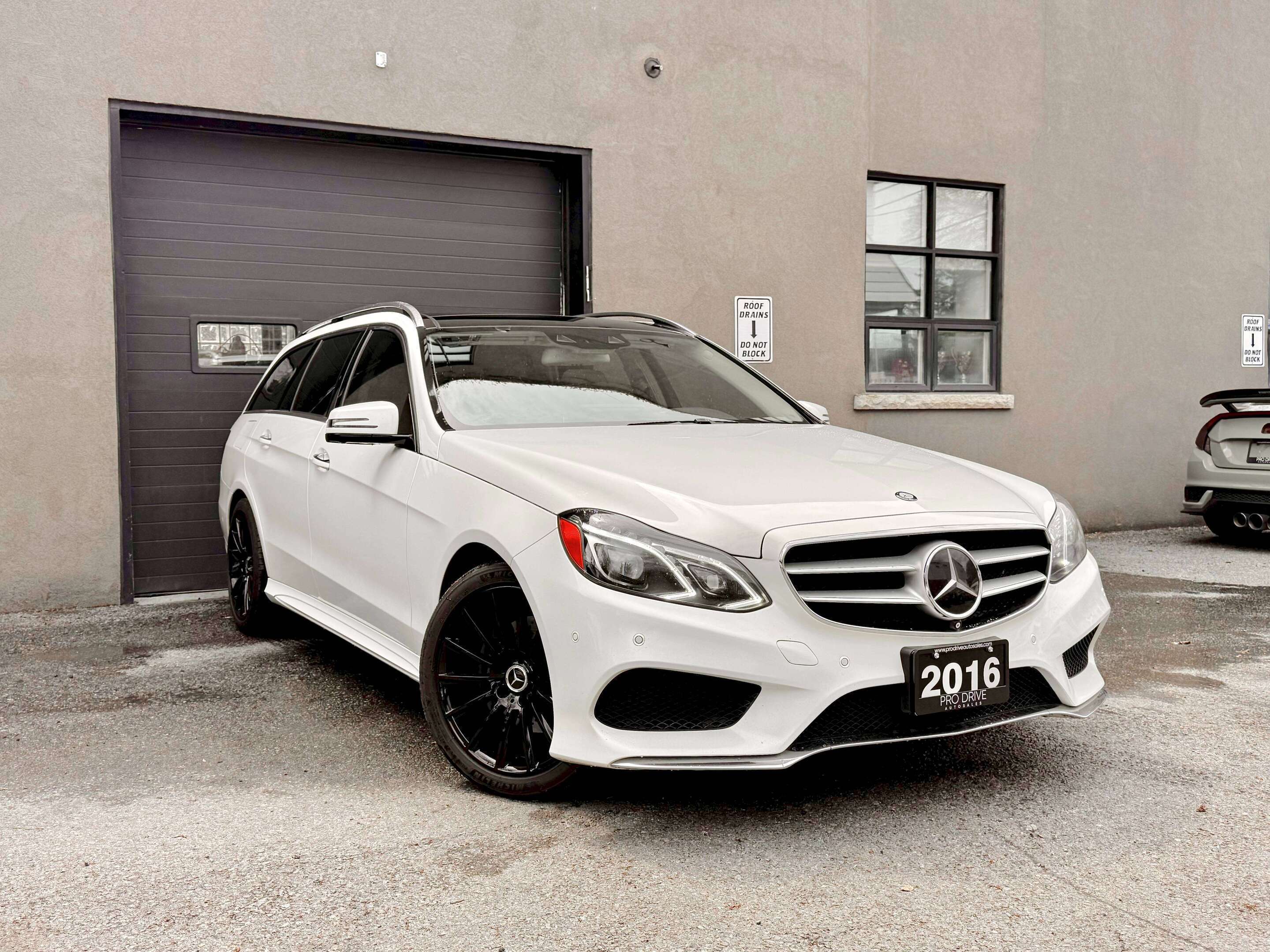 2016 Mercedes-Benz E-Class Wagon *7 Pass* IDP* Upgraded Carplay