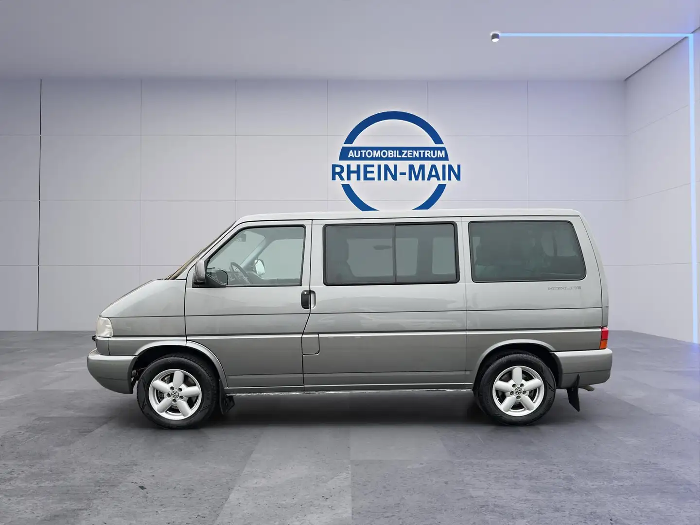 Volkswagen T4 Multivan HIGHLINE 151 PS TOP ZUSTAND Grau - 2