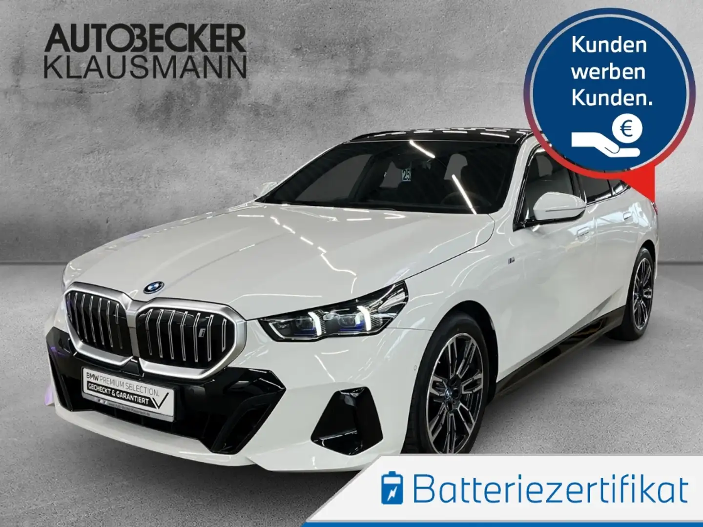 BMW i5 eDrive40 Touring M SPORT 19''LC PROF AHK PANO SITZ Weiß - 1