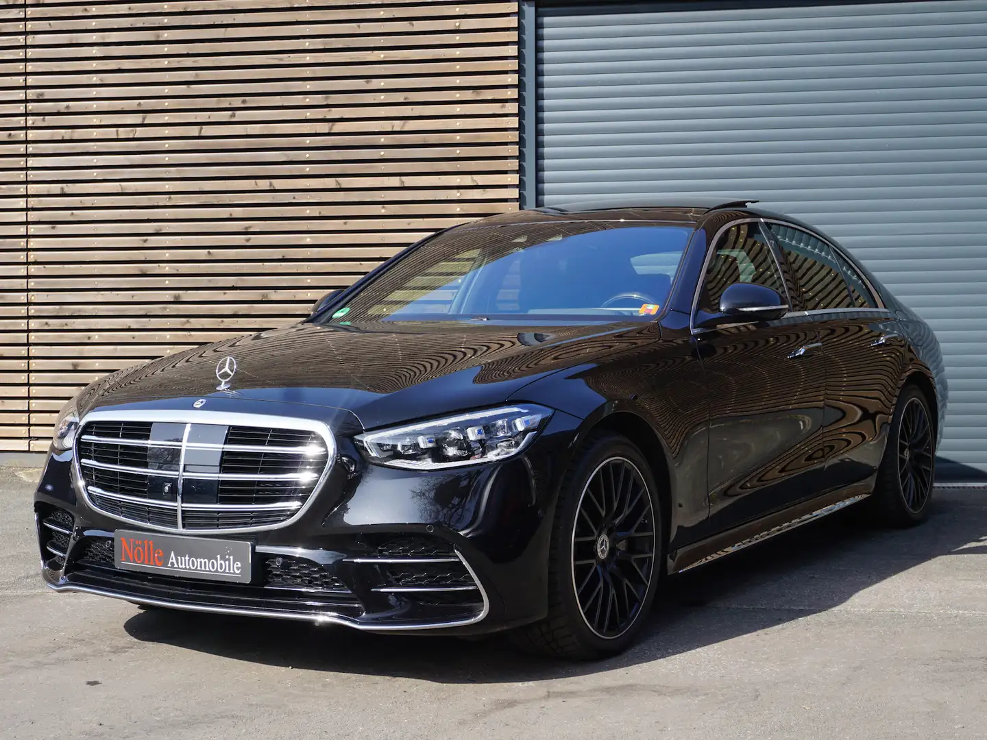 Mercedes-Benz S 580 e 4M AMG HA-Lenk.Exkl. Fond TV 4D NP209.- Schwarz - 2