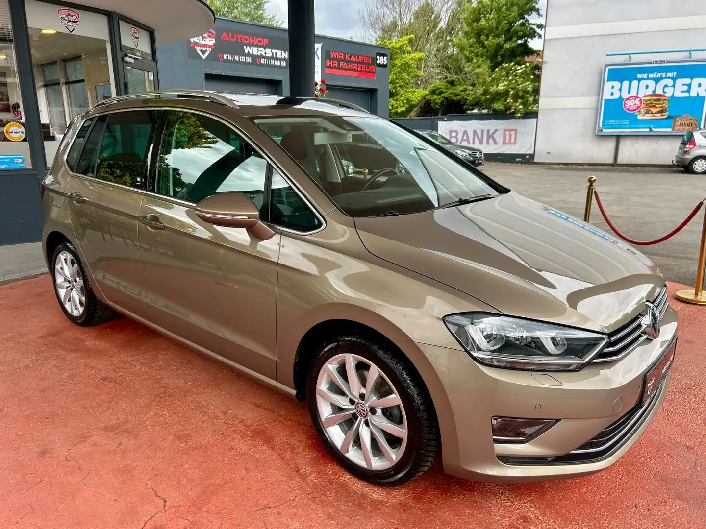 Volkswagen Golf Sportsvan VII 2.0 Highline AUTOMATIK 1.Hand Or - 1