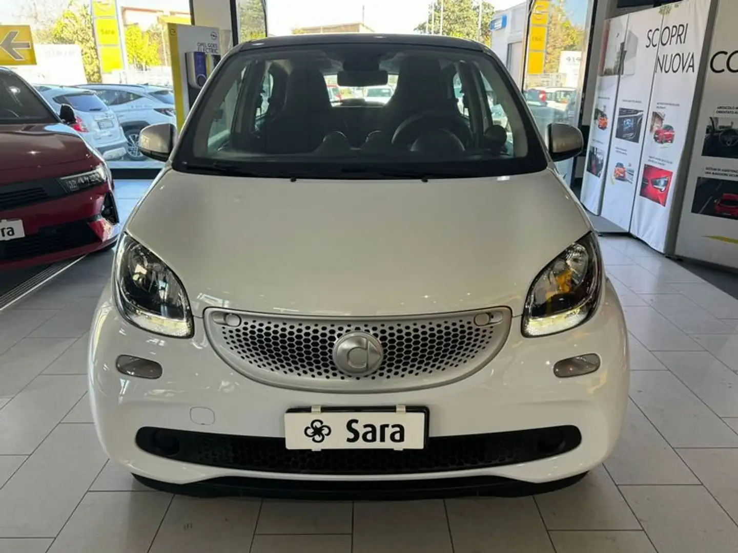 smart forFour 90 0.9  Passion - Pacchetto sportivo, tetto panor Bianco - 1