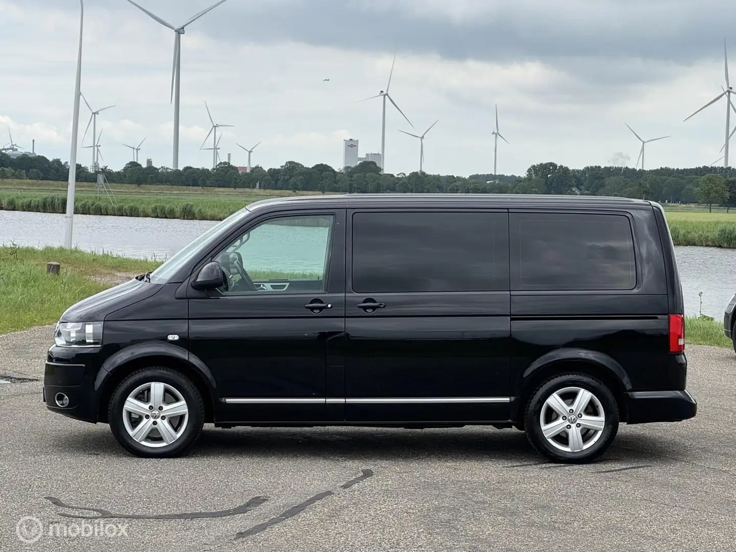 Volkswagen T5 Transporter Multivan 2.0 TDI L1H1 Comfortline Zwart - 2