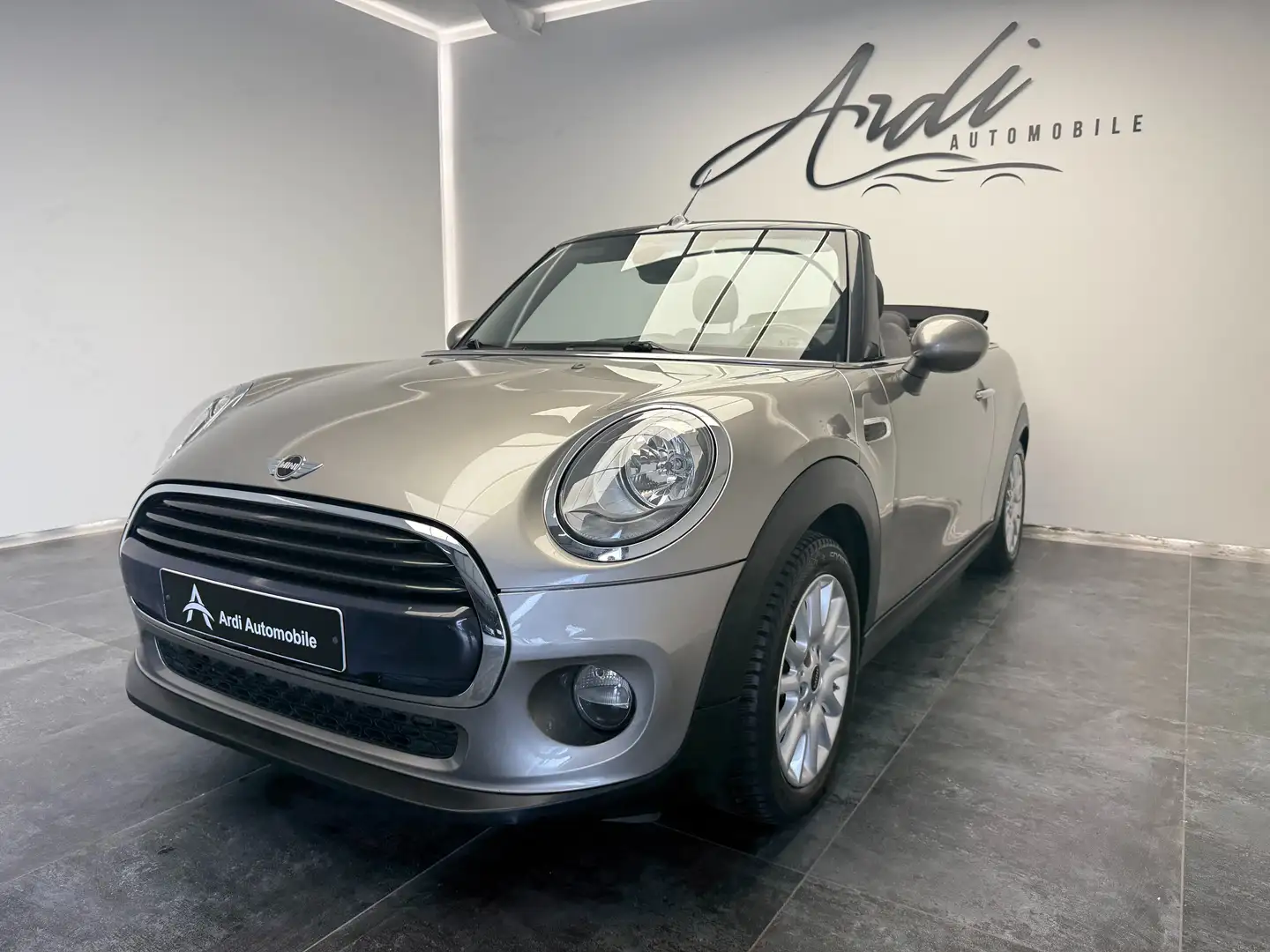 MINI Cooper Cabrio Cabriolet 1.5*PARK ASSIST*1 PROP*GARANTIE 12 MOIS* Gris - 1