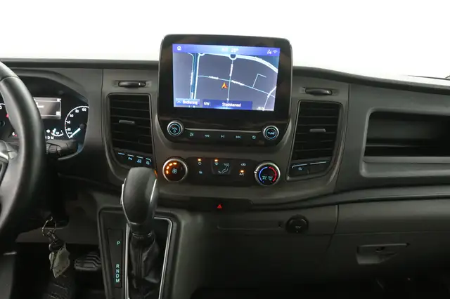Ford Transit Custom view 11