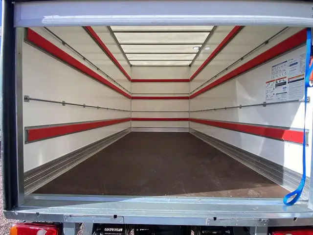 Fiat Ducato view 11