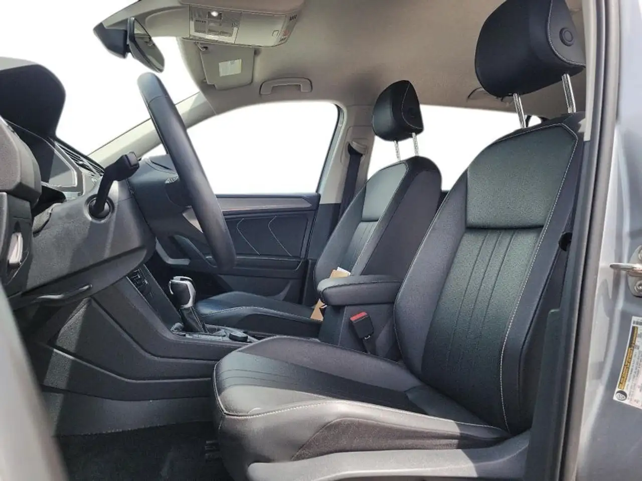Volkswagen Tiguan photo Volkswagen Tiguan