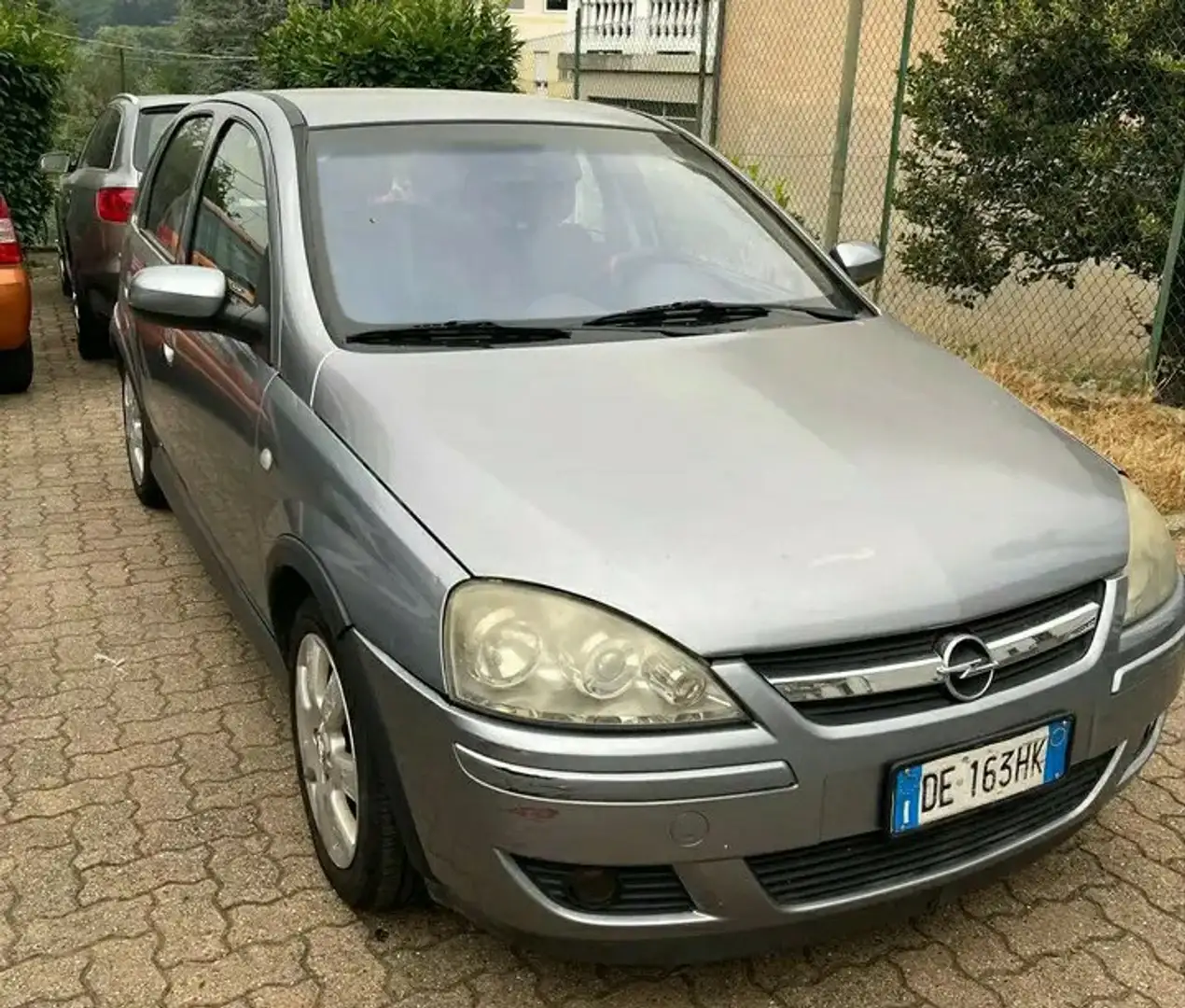 Opel Corsa 5p 1.2 Enjoy - 1